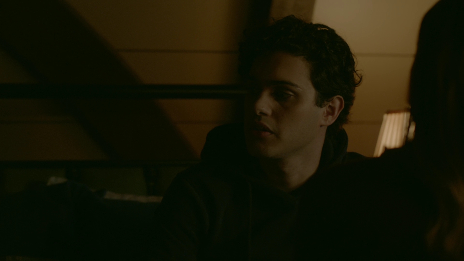 VampireDiariesWorld-dot-nl_Legacies1x08MaybeIShouldStartFromTheEnd02199.jpg