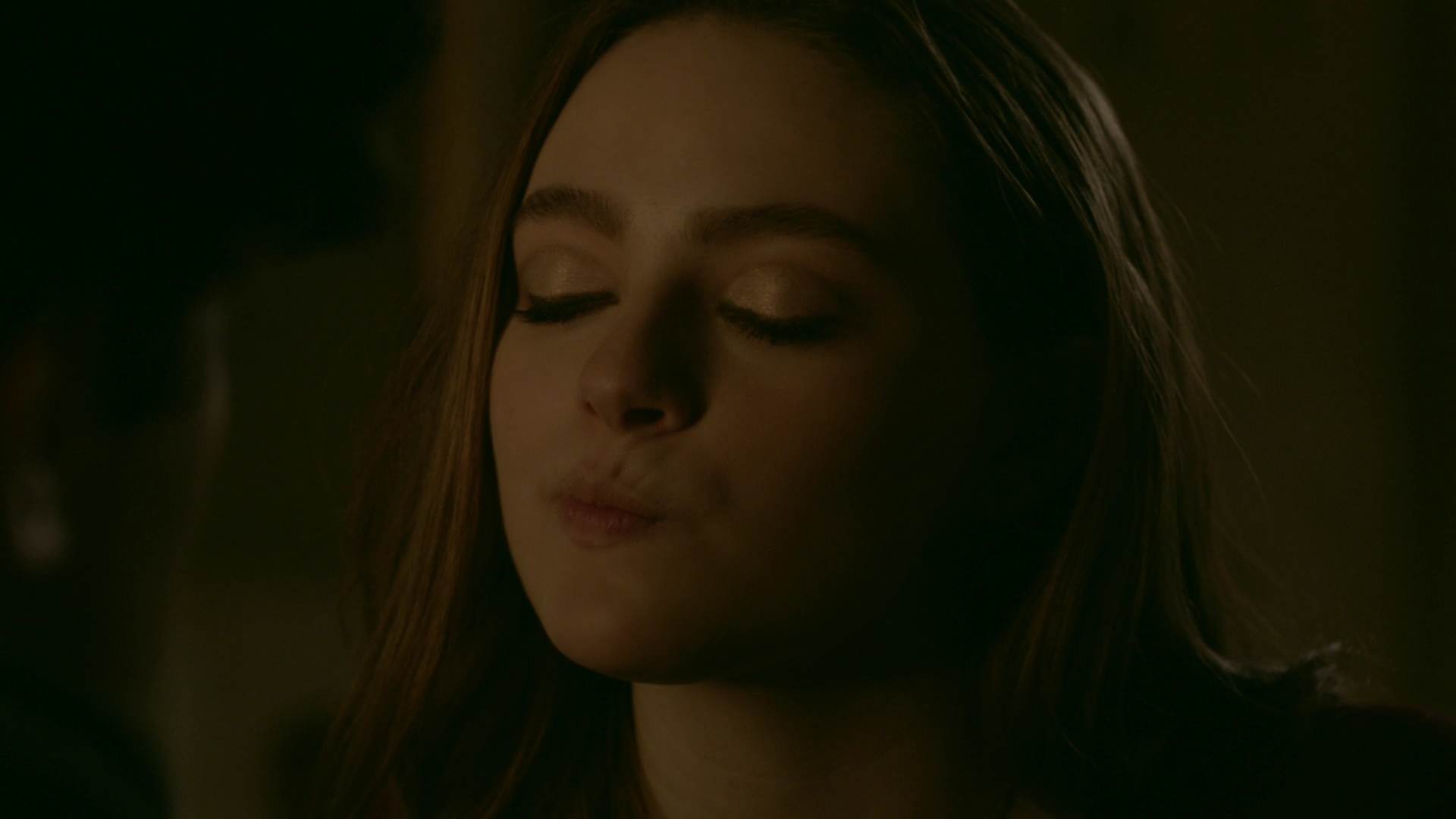 VampireDiariesWorld-dot-nl_Legacies1x08MaybeIShouldStartFromTheEnd02232.jpg