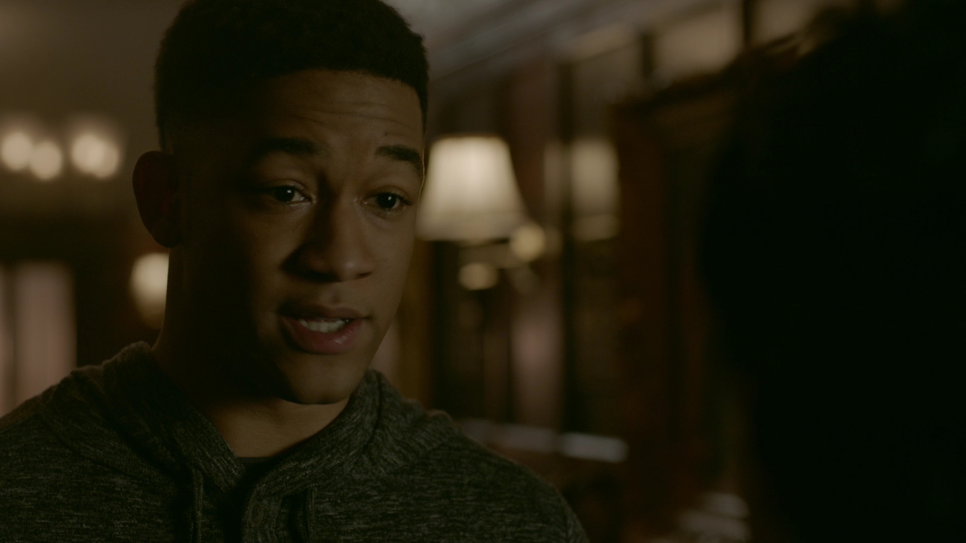 VampireDiariesWorld-dot-nl_Legacies1x0WhatWasHopeDoingInYourDreams00363.jpg VampireDiariesWorld-dot-nl_Legacies1x0WhatWasHopeDoingInYourDreams00363.jpg