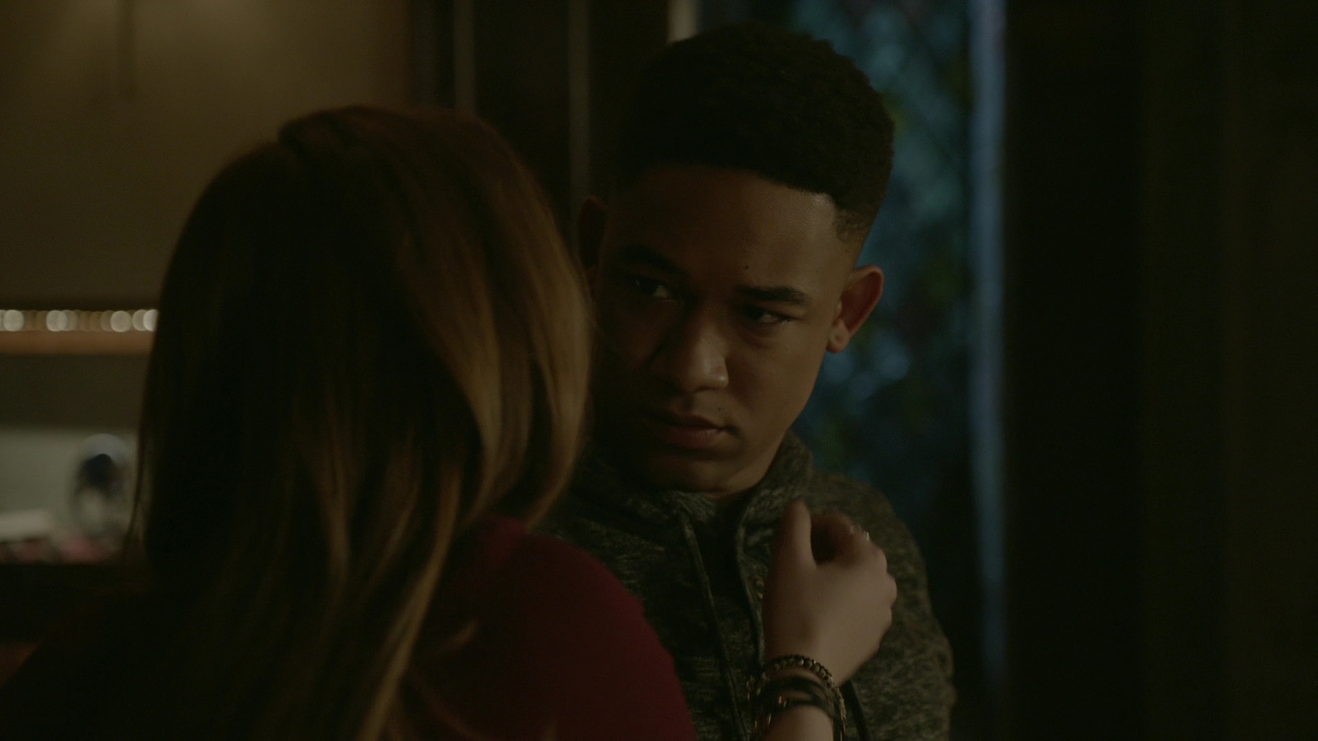 VampireDiariesWorld-dot-nl_Legacies1x0WhatWasHopeDoingInYourDreams00498.jpg VampireDiariesWorld-dot-nl_Legacies1x0WhatWasHopeDoingInYourDreams00498.jpg