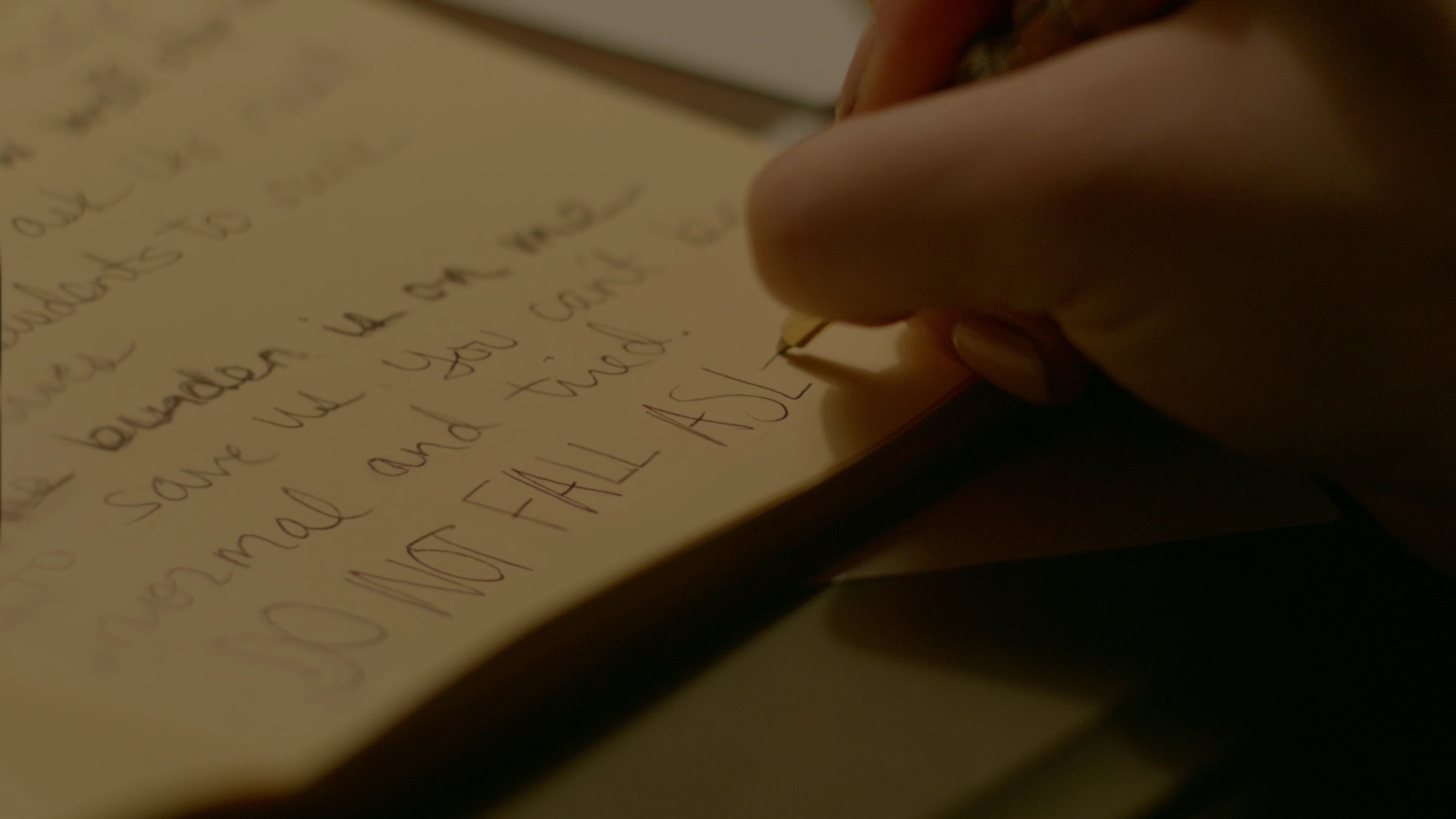 VampireDiariesWorld-dot-nl_Legacies1x0WhatWasHopeDoingInYourDreams00731.jpg VampireDiariesWorld-dot-nl_Legacies1x0WhatWasHopeDoingInYourDreams00731.jpg