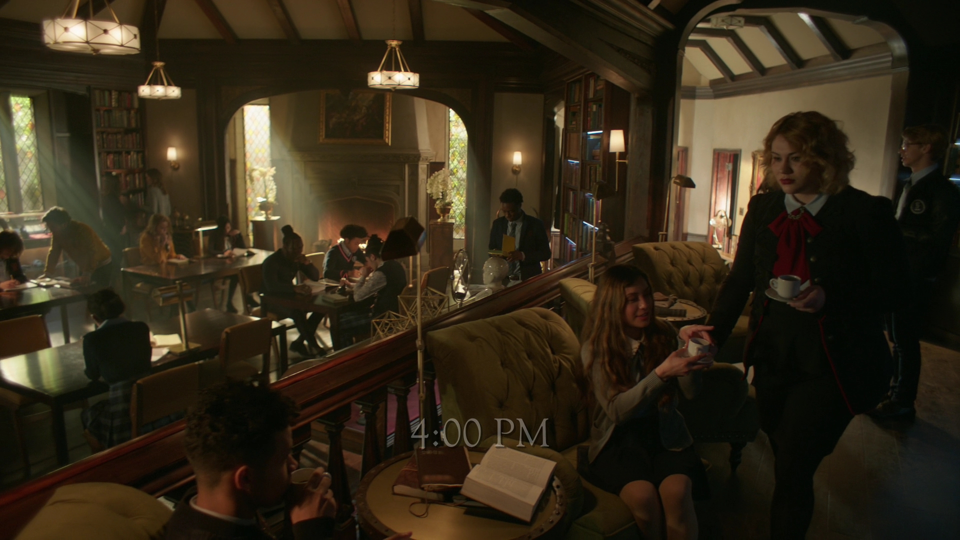 VampireDiariesWorld-dot-nl_Legacies1x0WhatWasHopeDoingInYourDreams00742.jpg VampireDiariesWorld-dot-nl_Legacies1x0WhatWasHopeDoingInYourDreams00742.jpg