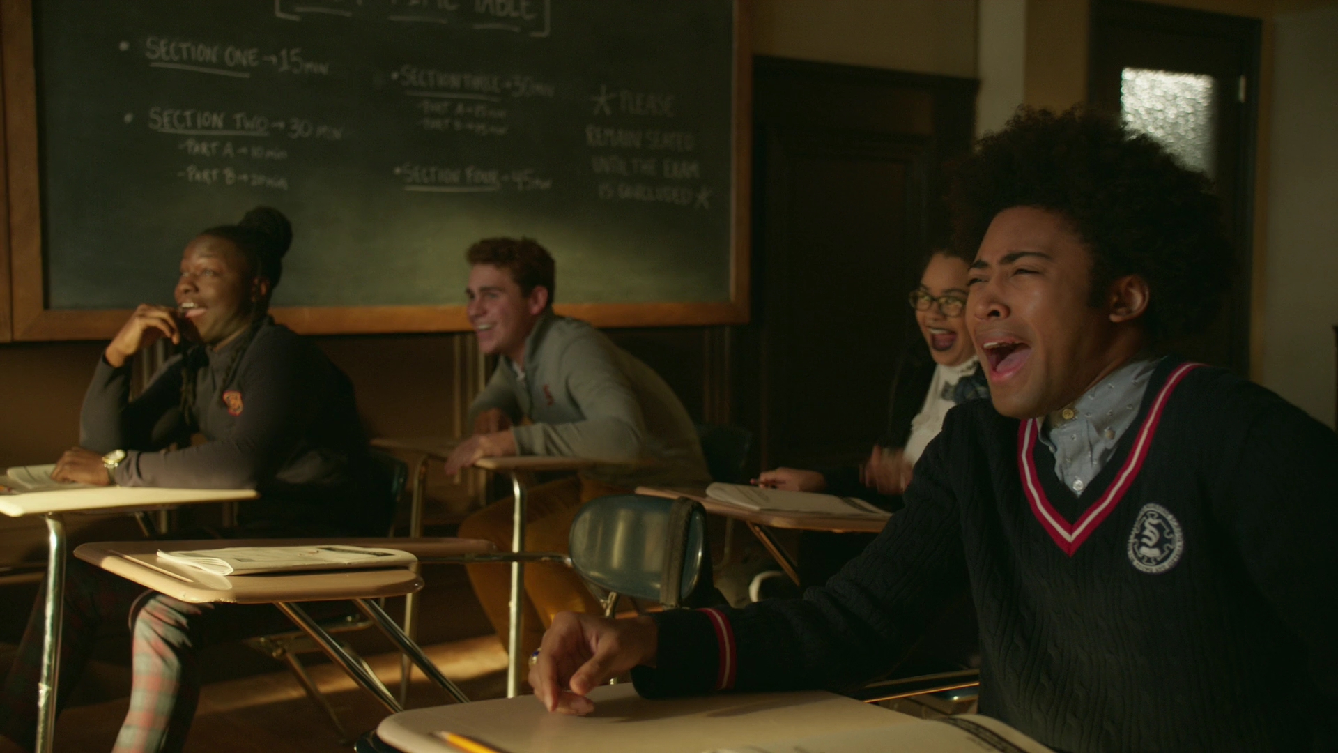 VampireDiariesWorld-dot-nl_Legacies1x0WhatWasHopeDoingInYourDreams00865.jpg VampireDiariesWorld-dot-nl_Legacies1x0WhatWasHopeDoingInYourDreams00865.jpg