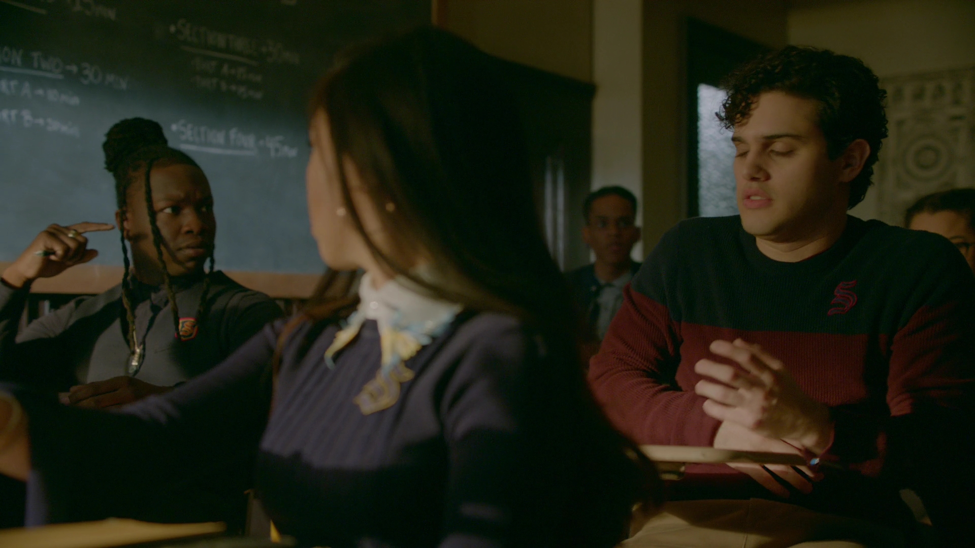 VampireDiariesWorld-dot-nl_Legacies1x0WhatWasHopeDoingInYourDreams00892.jpg VampireDiariesWorld-dot-nl_Legacies1x0WhatWasHopeDoingInYourDreams00892.jpg