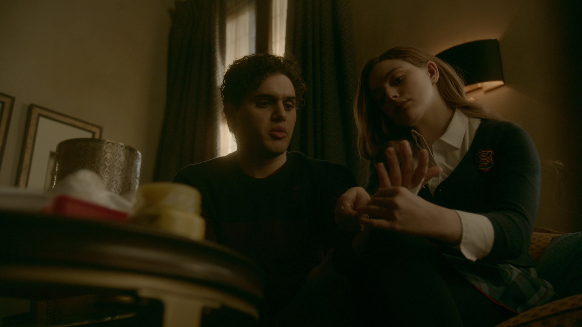 VampireDiariesWorld-dot-nl_Legacies1x0WhatWasHopeDoingInYourDreams00974.jpg VampireDiariesWorld-dot-nl_Legacies1x0WhatWasHopeDoingInYourDreams00974.jpg