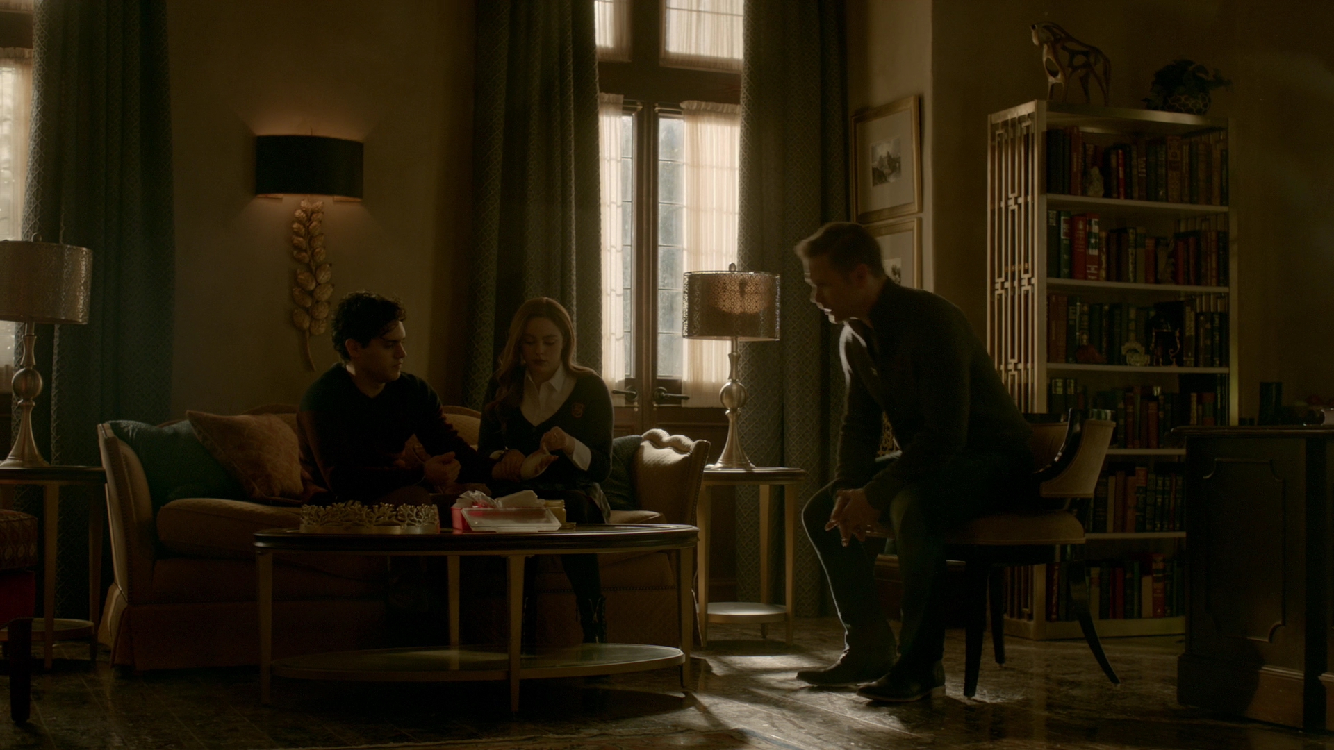 VampireDiariesWorld-dot-nl_Legacies1x0WhatWasHopeDoingInYourDreams00991.jpg VampireDiariesWorld-dot-nl_Legacies1x0WhatWasHopeDoingInYourDreams00991.jpg