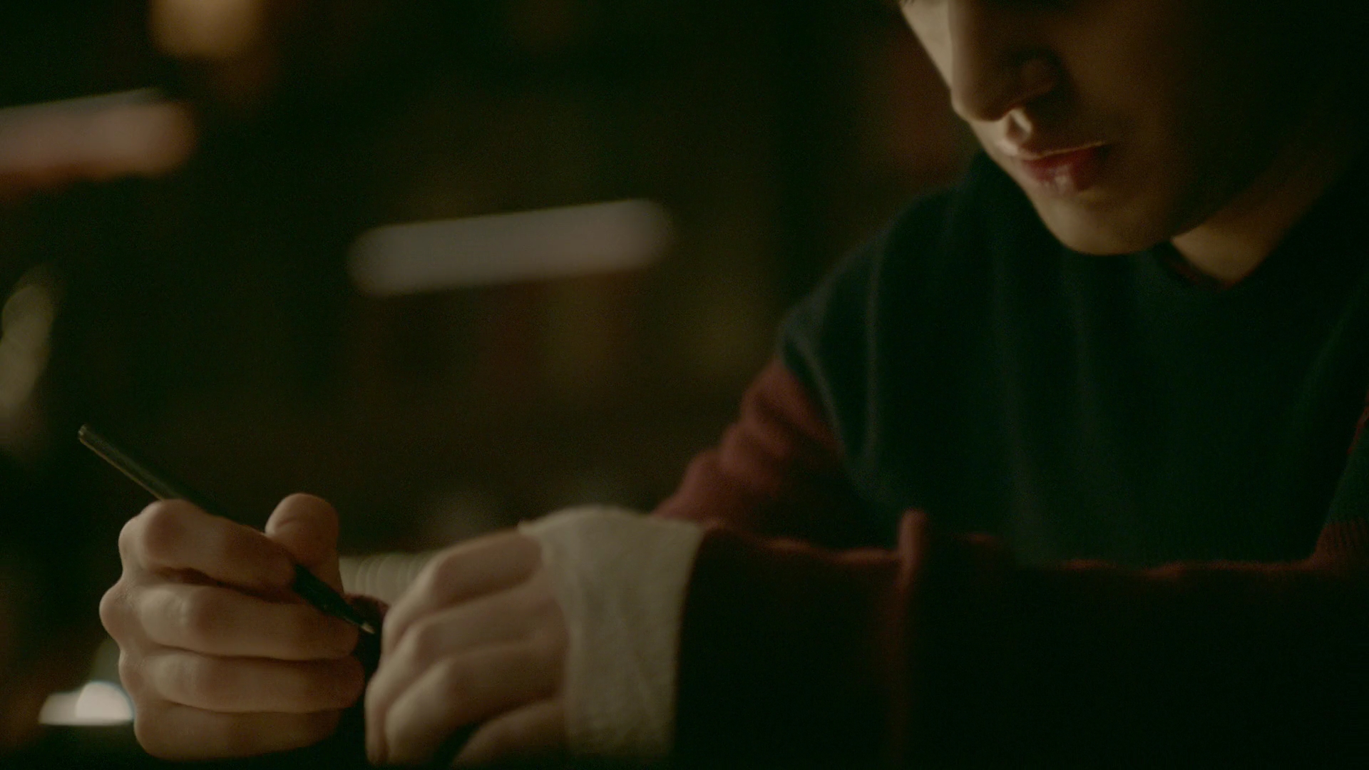 VampireDiariesWorld-dot-nl_Legacies1x0WhatWasHopeDoingInYourDreams01216.jpg VampireDiariesWorld-dot-nl_Legacies1x0WhatWasHopeDoingInYourDreams01216.jpg