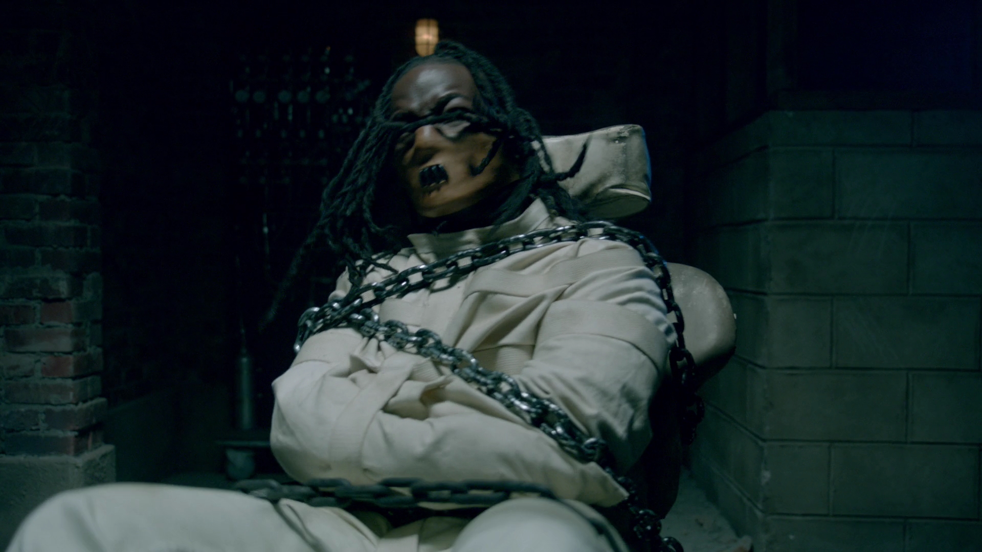 VampireDiariesWorld-dot-nl_Legacies1x0WhatWasHopeDoingInYourDreams01711.jpg VampireDiariesWorld-dot-nl_Legacies1x0WhatWasHopeDoingInYourDreams01711.jpg