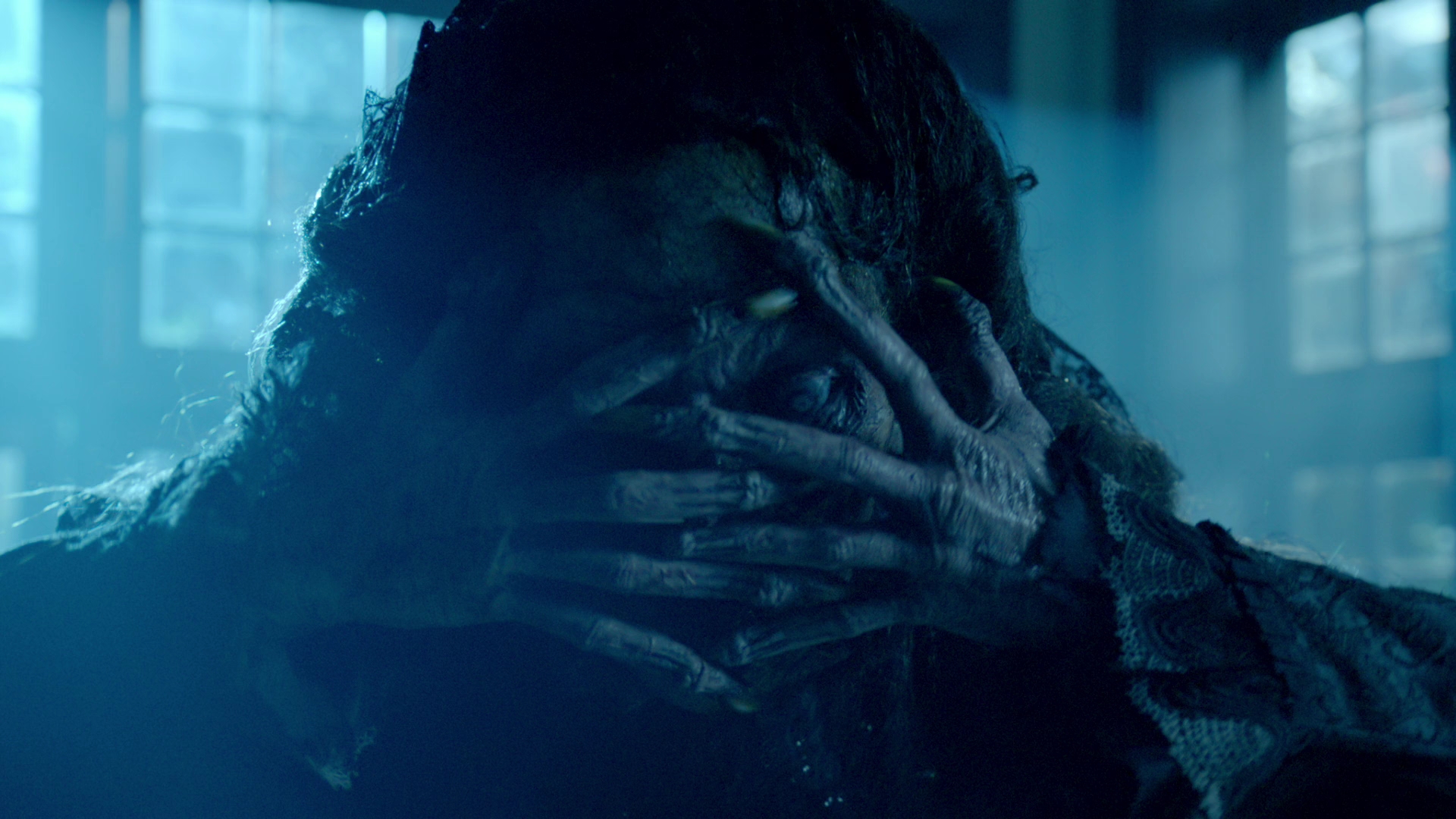 VampireDiariesWorld-dot-nl_Legacies1x0WhatWasHopeDoingInYourDreams01786.jpg VampireDiariesWorld-dot-nl_Legacies1x0WhatWasHopeDoingInYourDreams01786.jpg