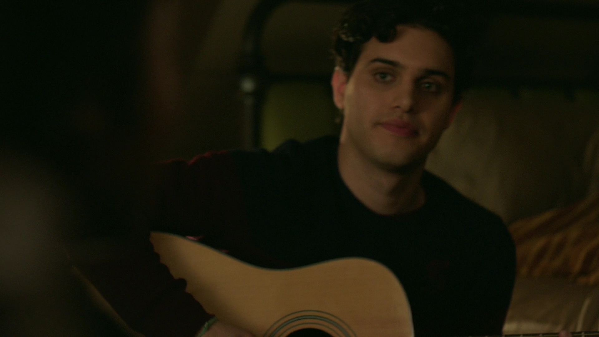 VampireDiariesWorld-dot-nl_Legacies1x0WhatWasHopeDoingInYourDreams02054.jpg VampireDiariesWorld-dot-nl_Legacies1x0WhatWasHopeDoingInYourDreams02054.jpg