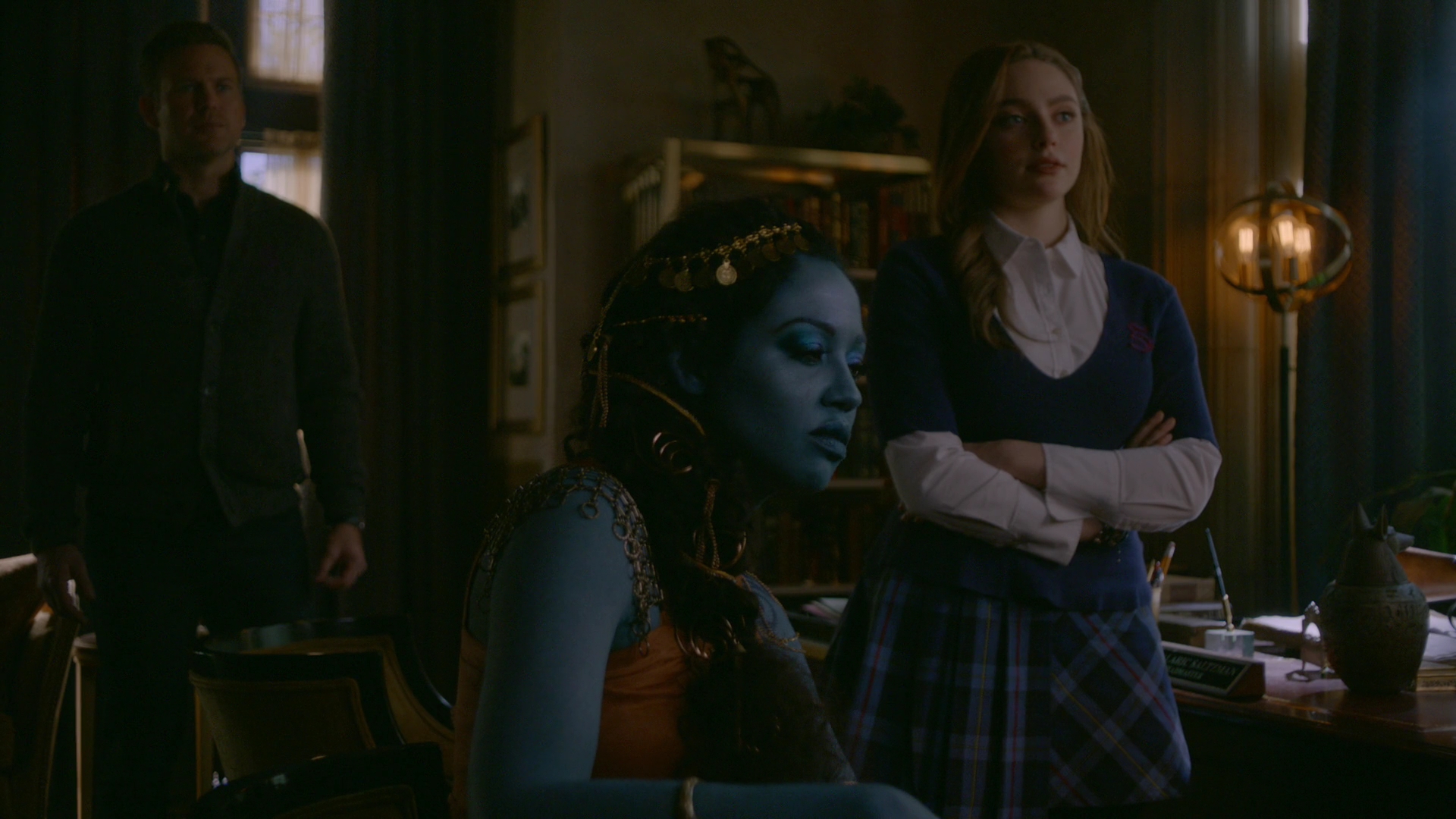 VampireDiariesWorld-dot-nl_Legacies1x10TheresAWorldWhereYourDreamsComeTrue00059.jpg