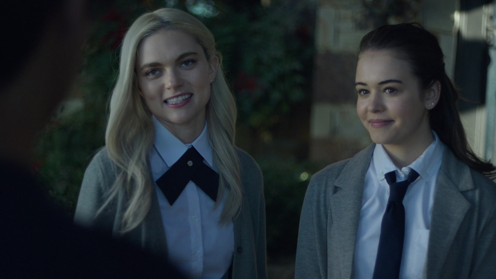 VampireDiariesWorld-dot-nl_Legacies1x10TheresAWorldWhereYourDreamsComeTrue00262.jpg