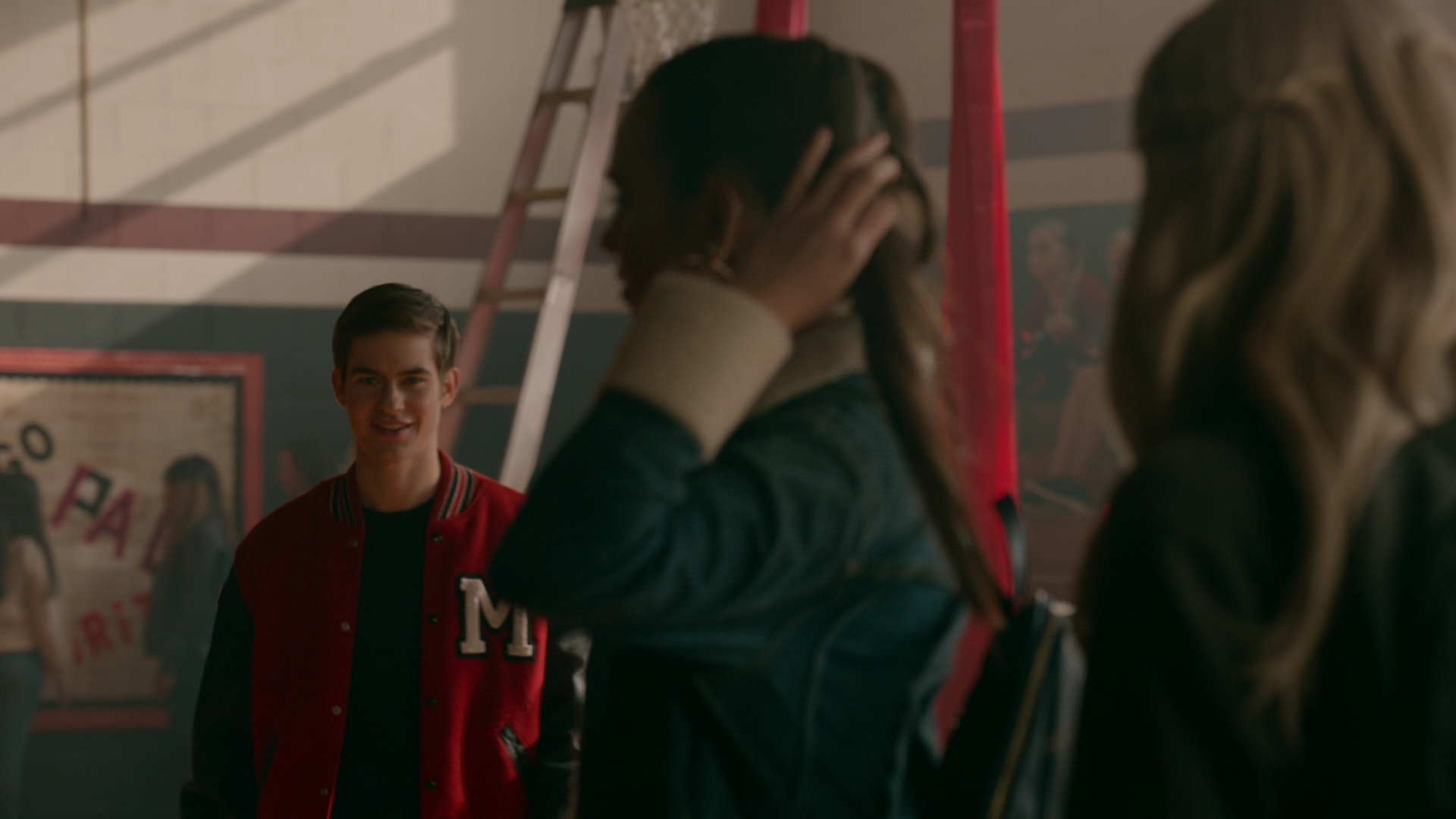 VampireDiariesWorld-dot-nl_Legacies1x10TheresAWorldWhereYourDreamsComeTrue00780.jpg