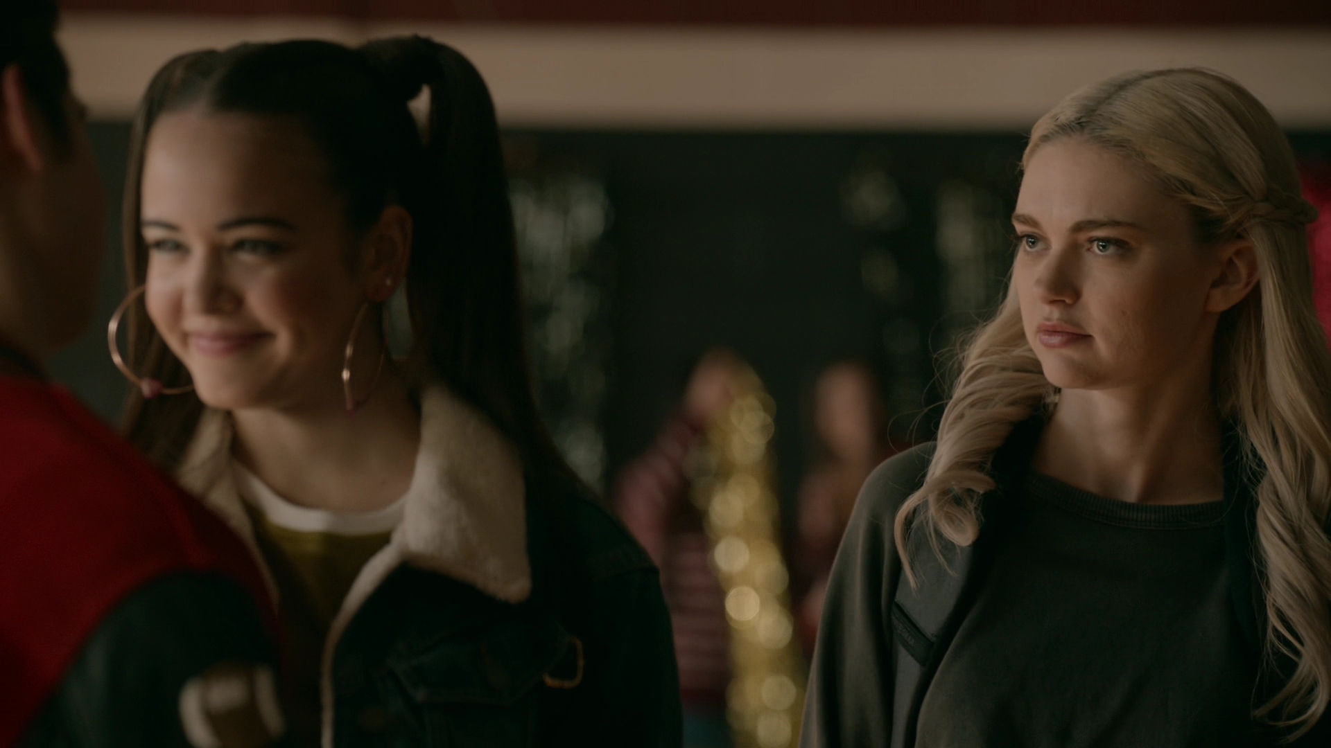 VampireDiariesWorld-dot-nl_Legacies1x10TheresAWorldWhereYourDreamsComeTrue00805.jpg