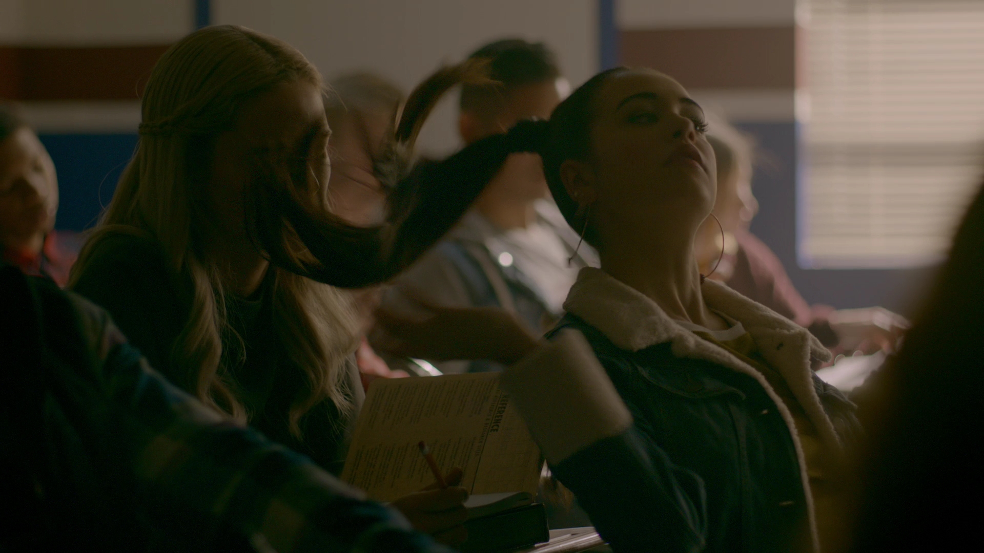 VampireDiariesWorld-dot-nl_Legacies1x10TheresAWorldWhereYourDreamsComeTrue00882.jpg