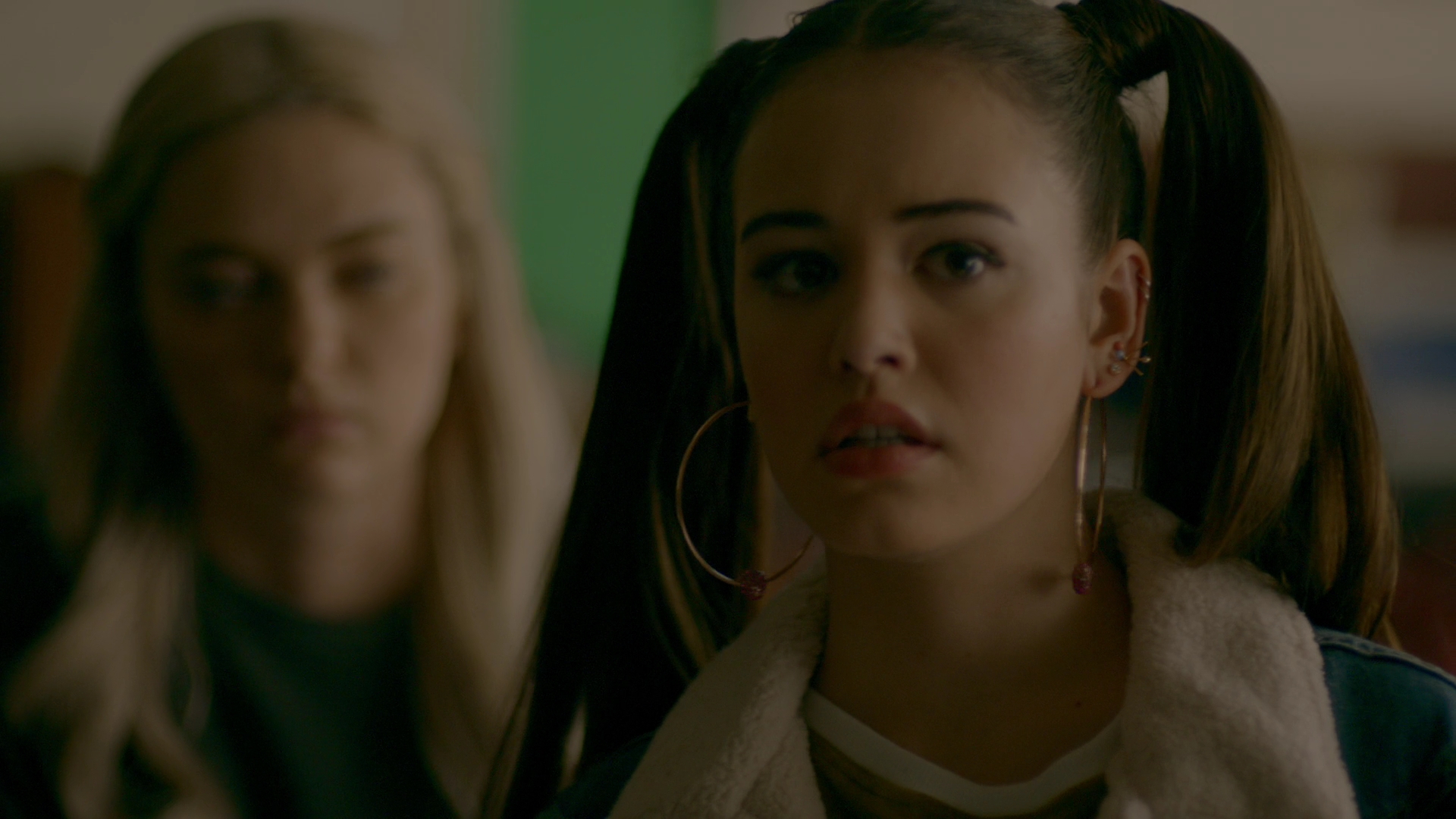 VampireDiariesWorld-dot-nl_Legacies1x10TheresAWorldWhereYourDreamsComeTrue00895.jpg