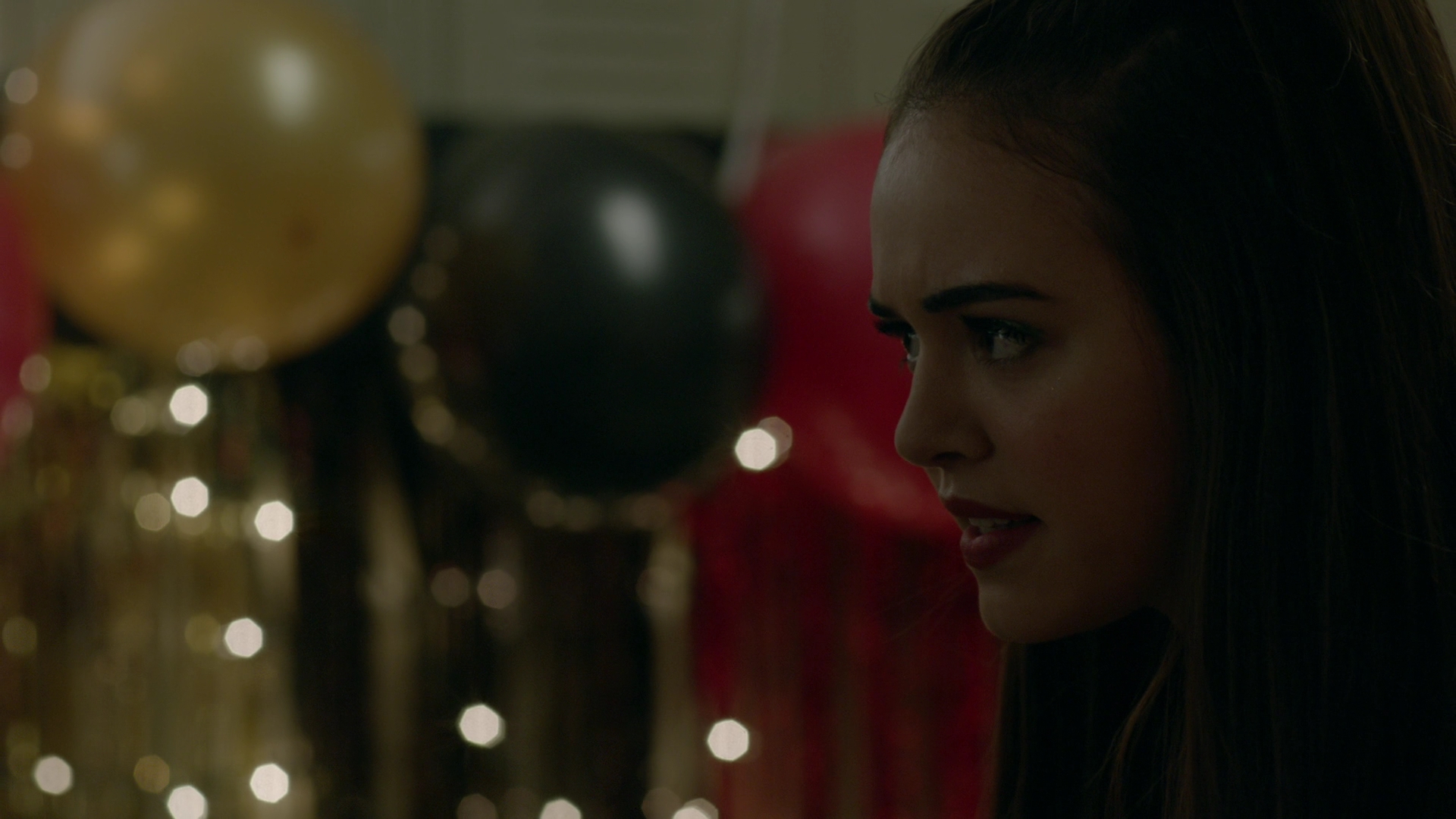 VampireDiariesWorld-dot-nl_Legacies1x10TheresAWorldWhereYourDreamsComeTrue01107.jpg VampireDiariesWorld-dot-nl_Legacies1x10TheresAWorldWhereYourDreamsComeTrue01107.jpg