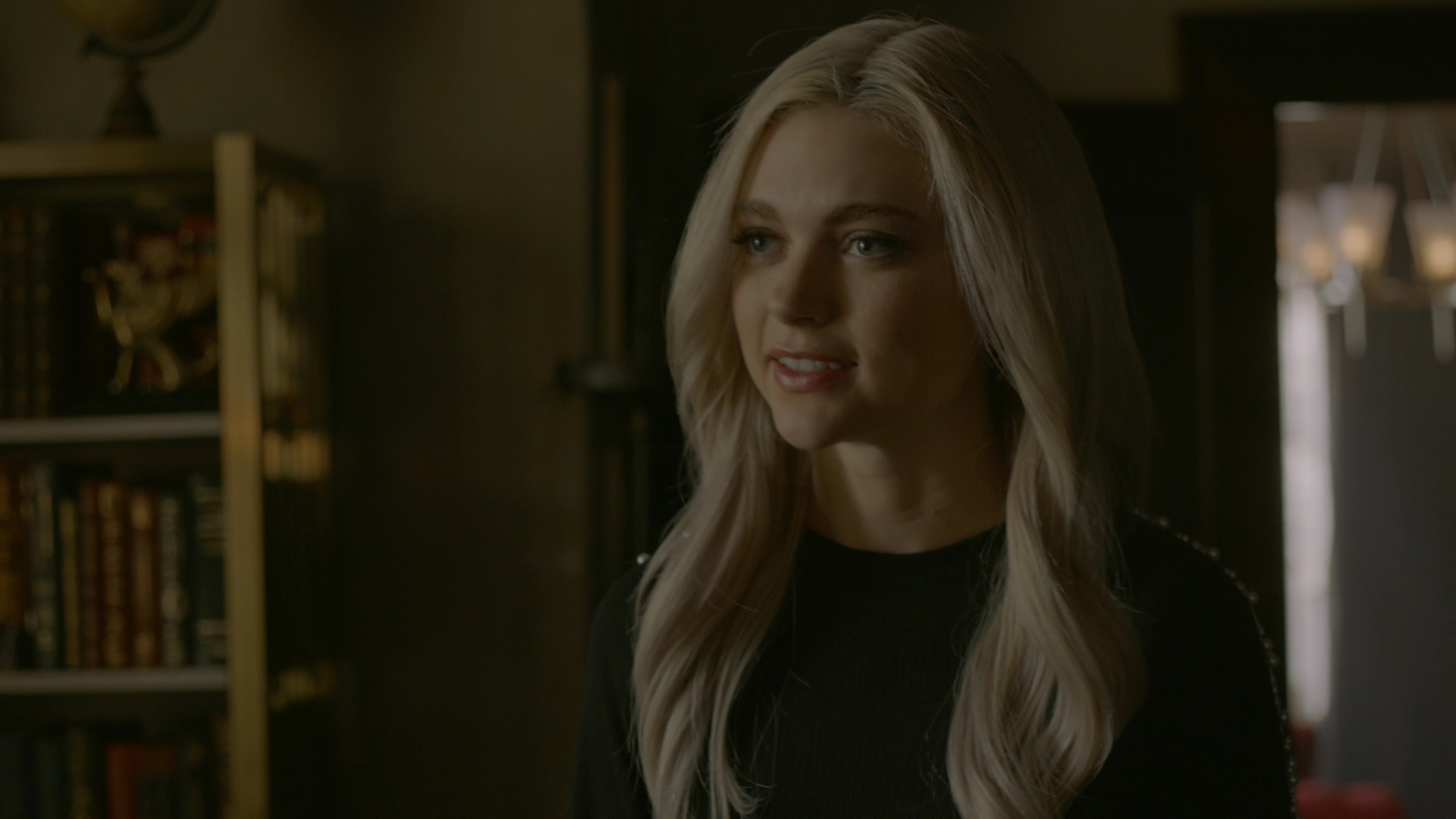 VampireDiariesWorld-dot-nl_Legacies1x10TheresAWorldWhereYourDreamsComeTrue02363.jpg VampireDiariesWorld-dot-nl_Legacies1x10TheresAWorldWhereYourDreamsComeTrue02363.jpg