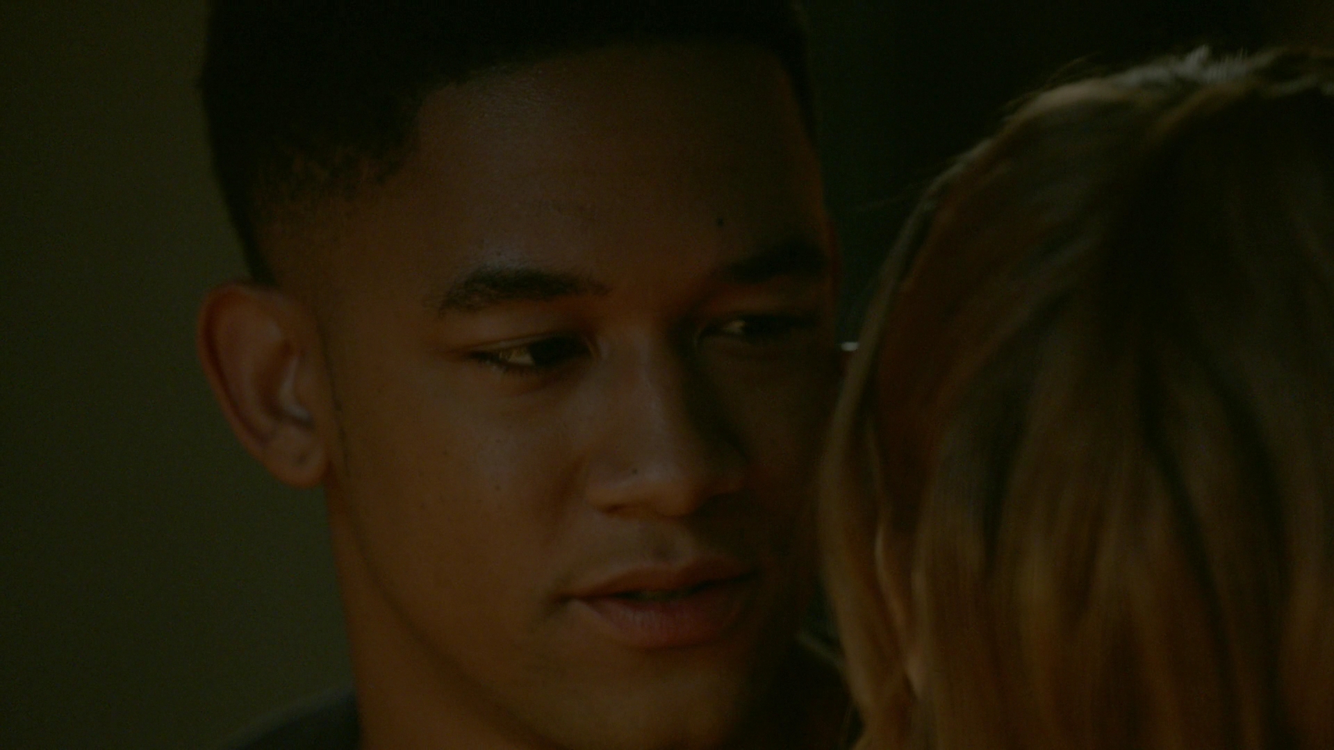 VampireDiariesWorld-dot-nl_Legacies1x11WereGonnaNeedASpotlight00609.jpg