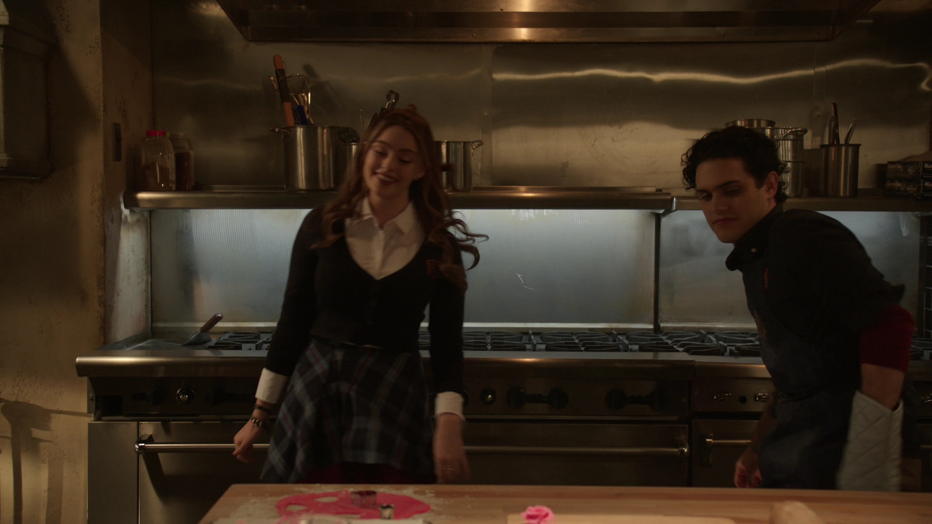 VampireDiariesWorld-dot-nl_Legacies1x11WereGonnaNeedASpotlight00730.jpg