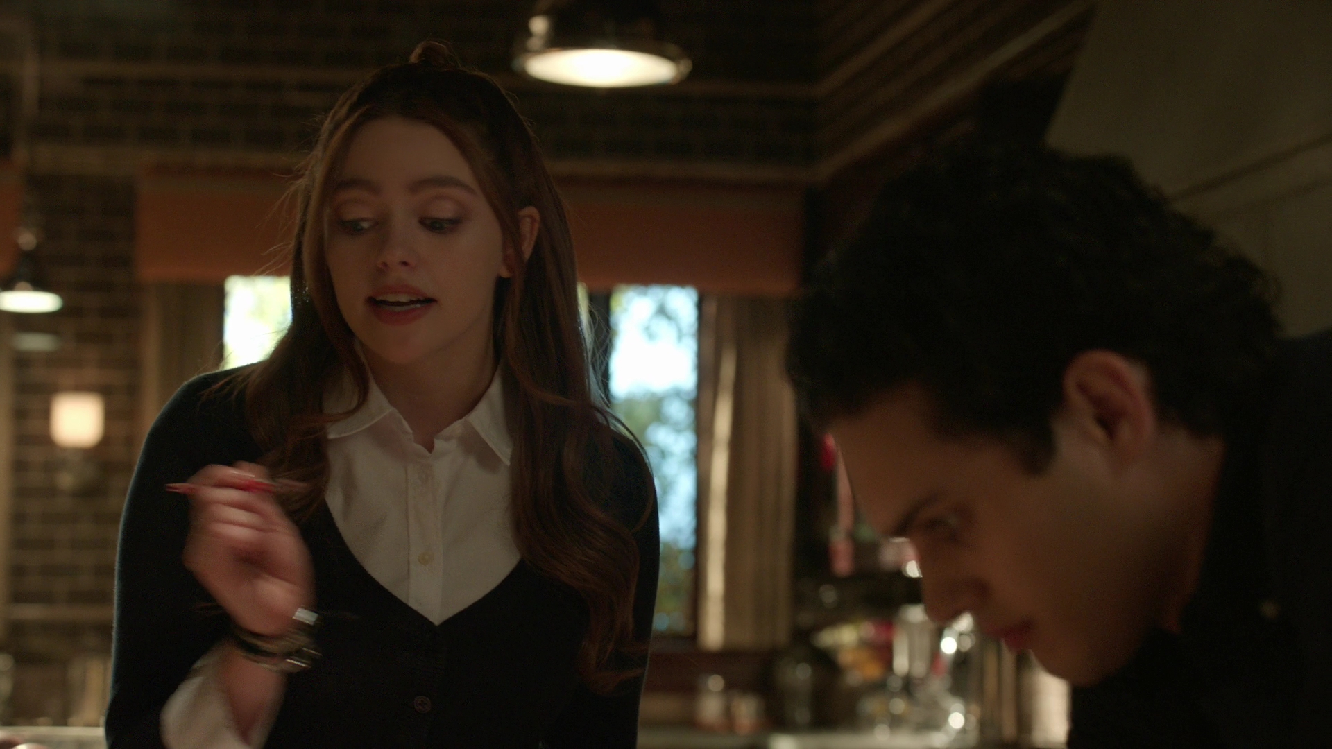 VampireDiariesWorld-dot-nl_Legacies1x11WereGonnaNeedASpotlight00734.jpg