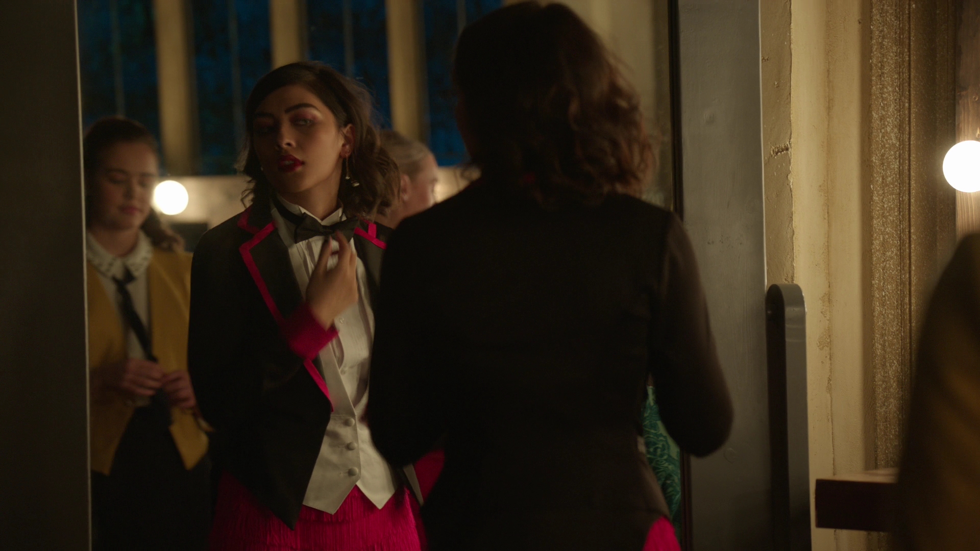 VampireDiariesWorld-dot-nl_Legacies1x11WereGonnaNeedASpotlight00989.jpg