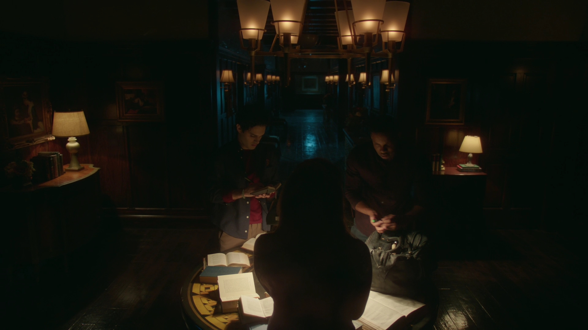 VampireDiariesWorld-dot-nl_Legacies1x11WereGonnaNeedASpotlight01092.jpg