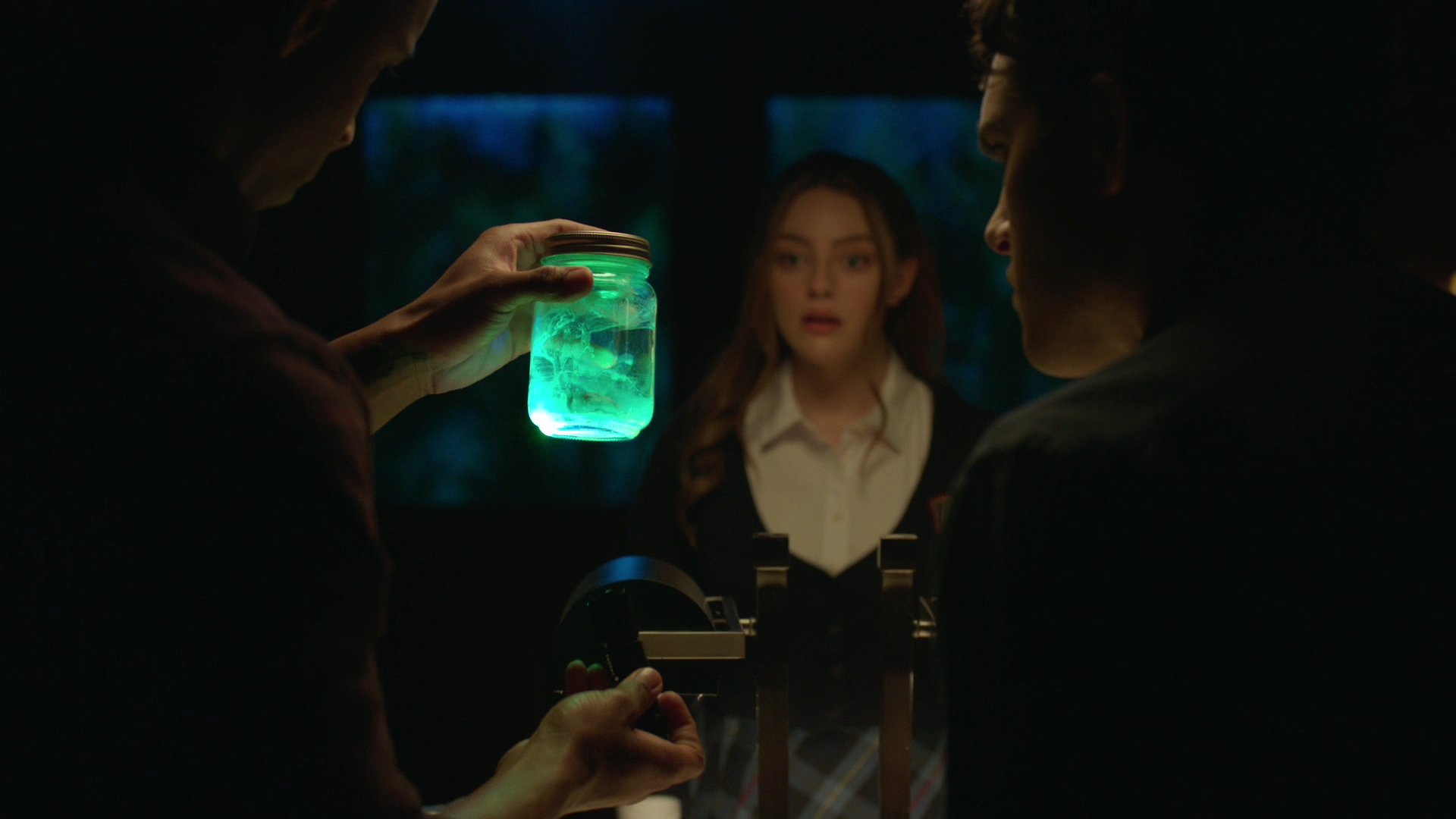 VampireDiariesWorld-dot-nl_Legacies1x11WereGonnaNeedASpotlight01096.jpg