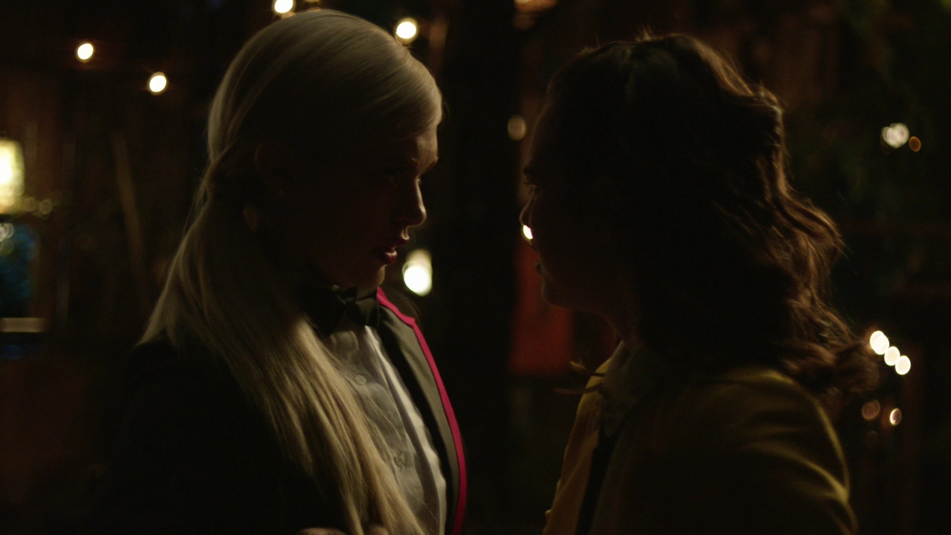 VampireDiariesWorld-dot-nl_Legacies1x11WereGonnaNeedASpotlight01817.jpg