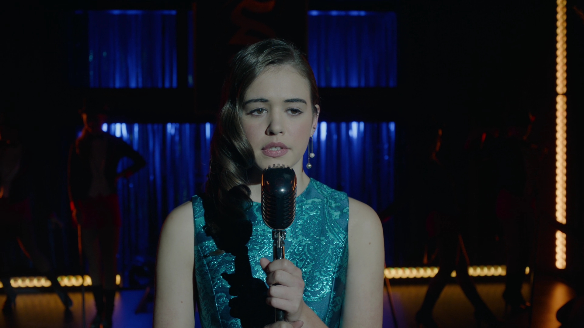 VampireDiariesWorld-dot-nl_Legacies1x11WereGonnaNeedASpotlight01989.jpg