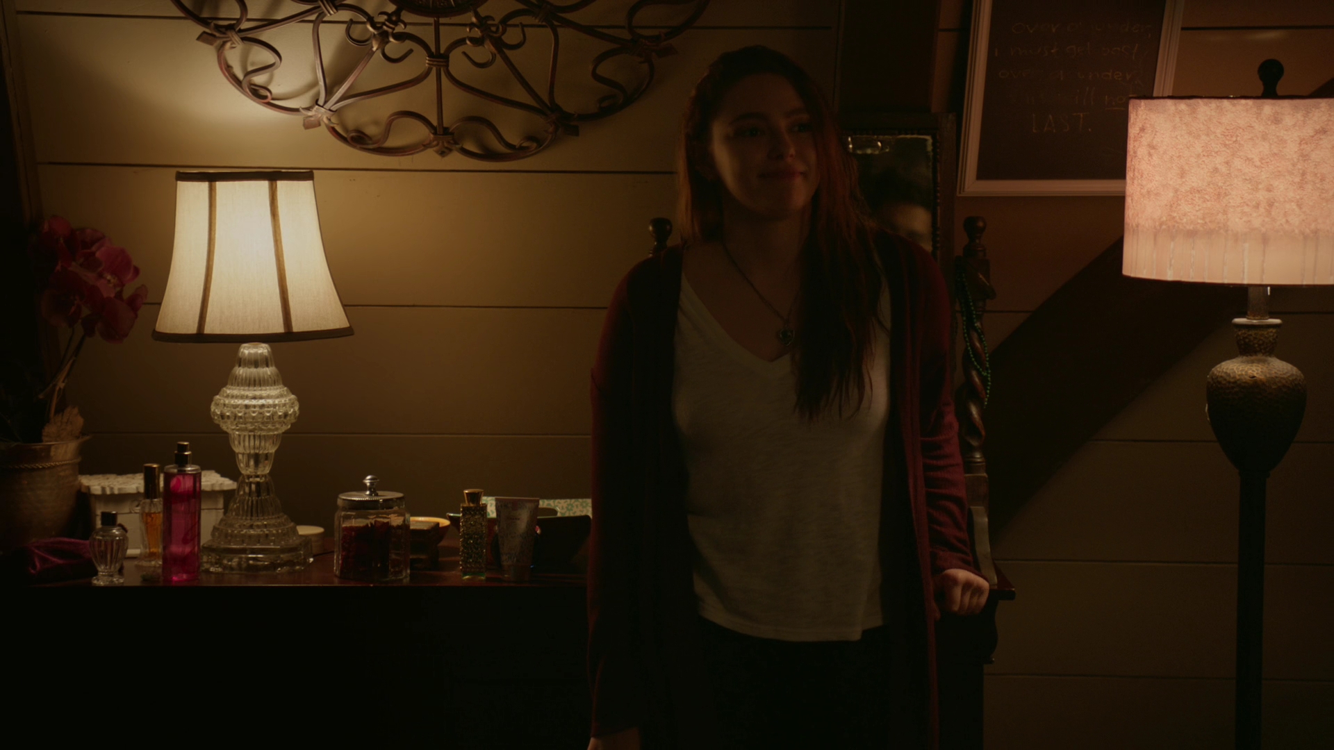 VampireDiariesWorld-dot-nl_Legacies1x11WereGonnaNeedASpotlight02135.jpg