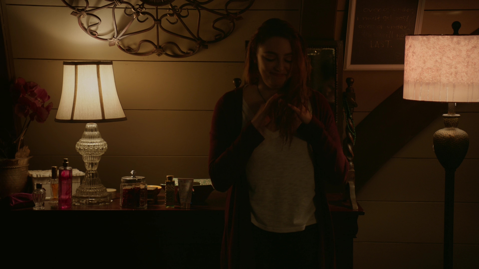 VampireDiariesWorld-dot-nl_Legacies1x11WereGonnaNeedASpotlight02137.jpg