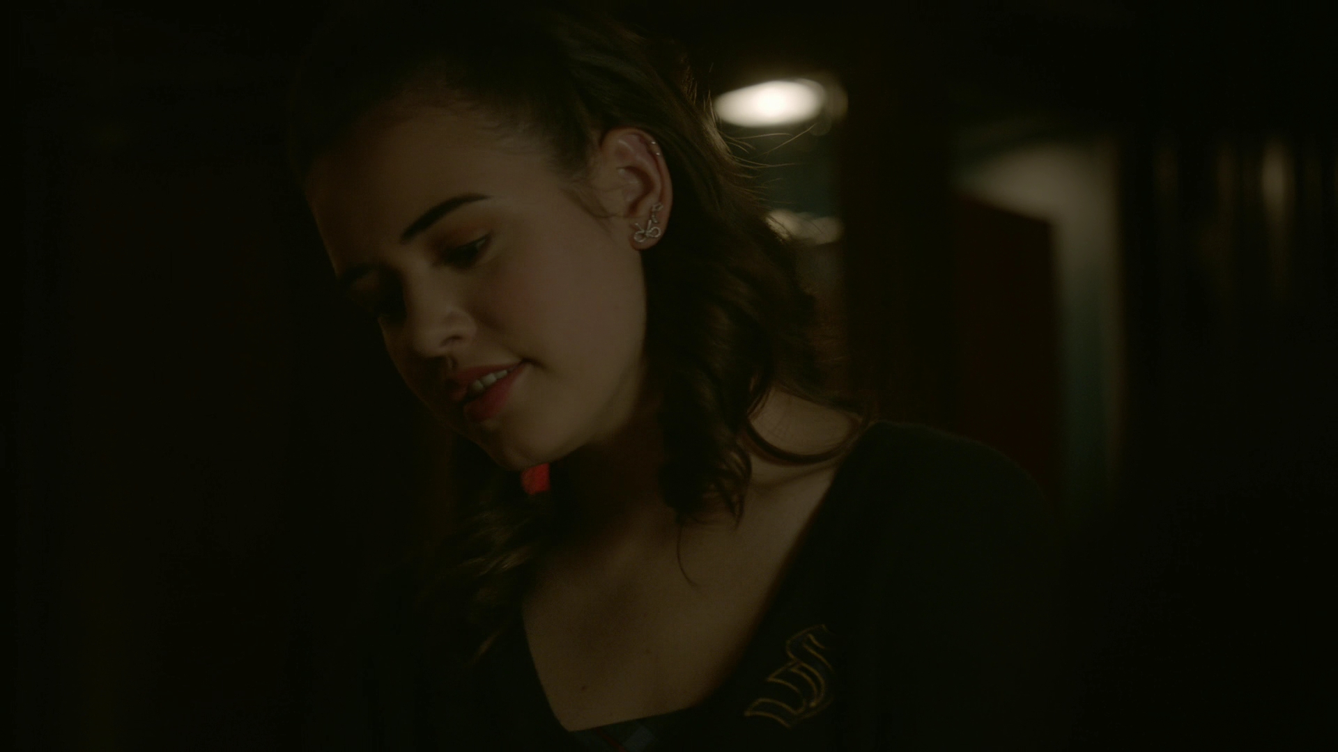 VampireDiariesWorld-dot-nl_Legacies1x11WereGonnaNeedASpotlight02345.jpg