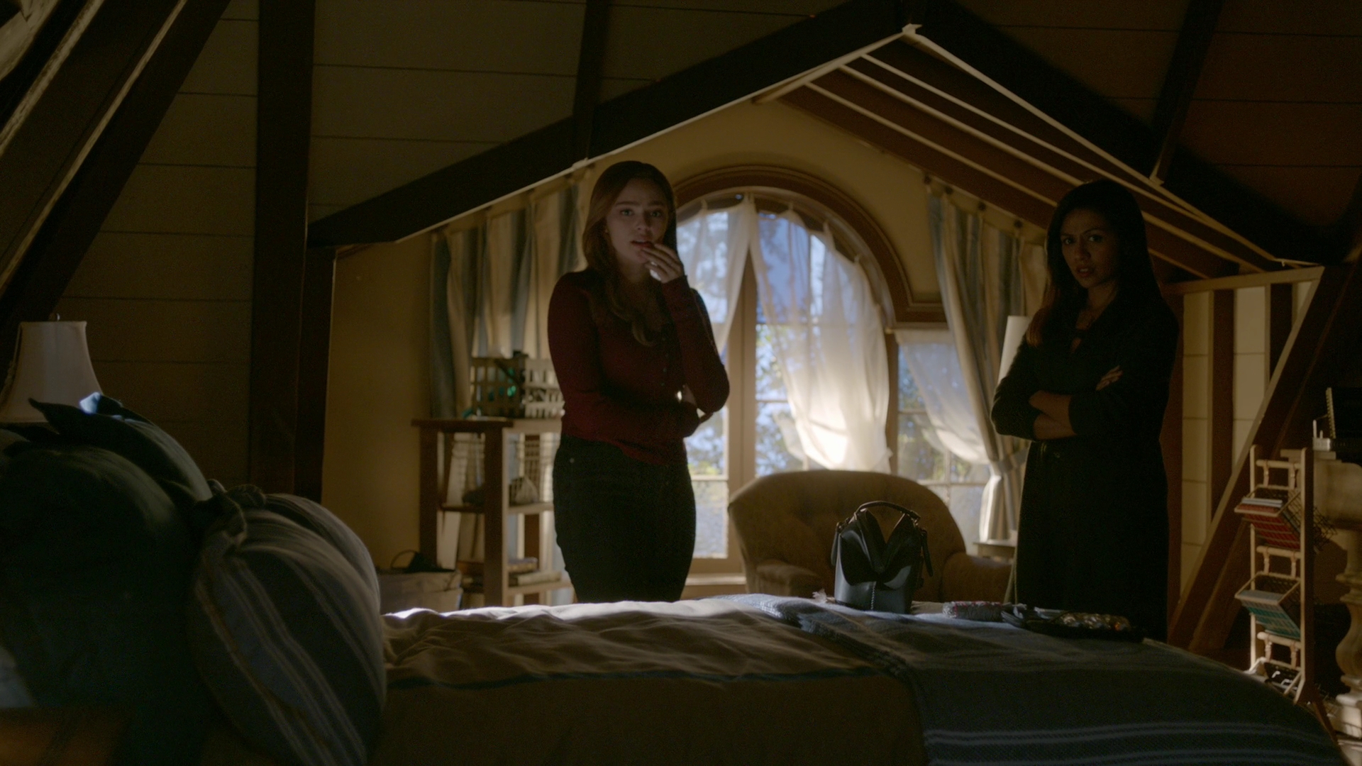 VampireDiariesWorld-dot-nl_Legacies1x13TheBoyWhoStillHasALotToDo00547.jpg VampireDiariesWorld-dot-nl_Legacies1x13TheBoyWhoStillHasALotToDo00547.jpg