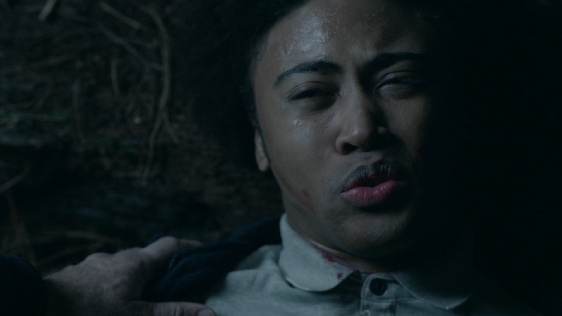 VampireDiariesWorld-dot-nl_Legacies1x13TheBoyWhoStillHasALotToDo01789.jpg