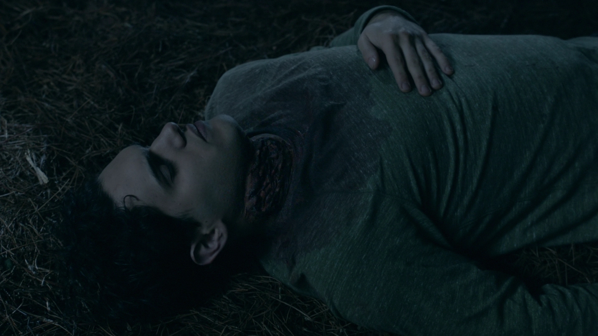 VampireDiariesWorld-dot-nl_Legacies1x13TheBoyWhoStillHasALotToDo02290.jpg VampireDiariesWorld-dot-nl_Legacies1x13TheBoyWhoStillHasALotToDo02290.jpg