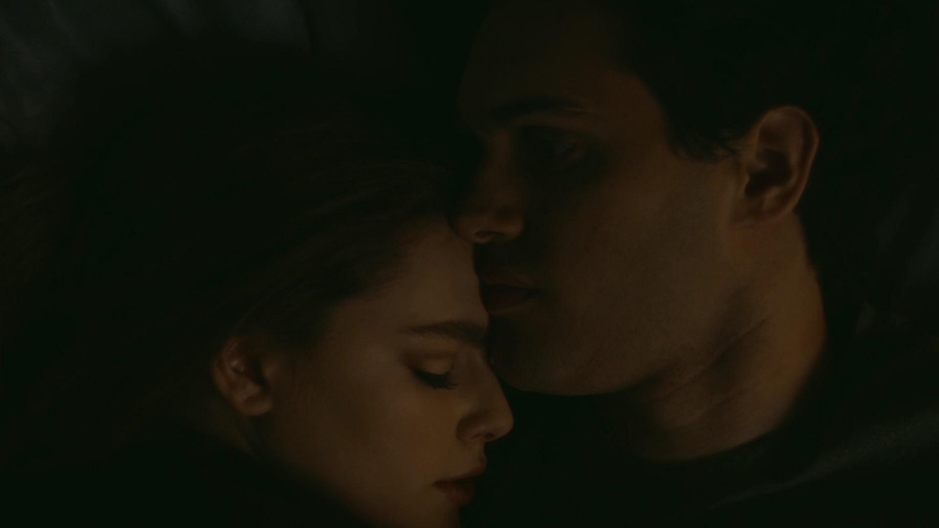 VampireDiariesWorld-dot-nl_Legacies1x14LetsJustFinishTheDance02513.jpg VampireDiariesWorld-dot-nl_Legacies1x14LetsJustFinishTheDance02513.jpg