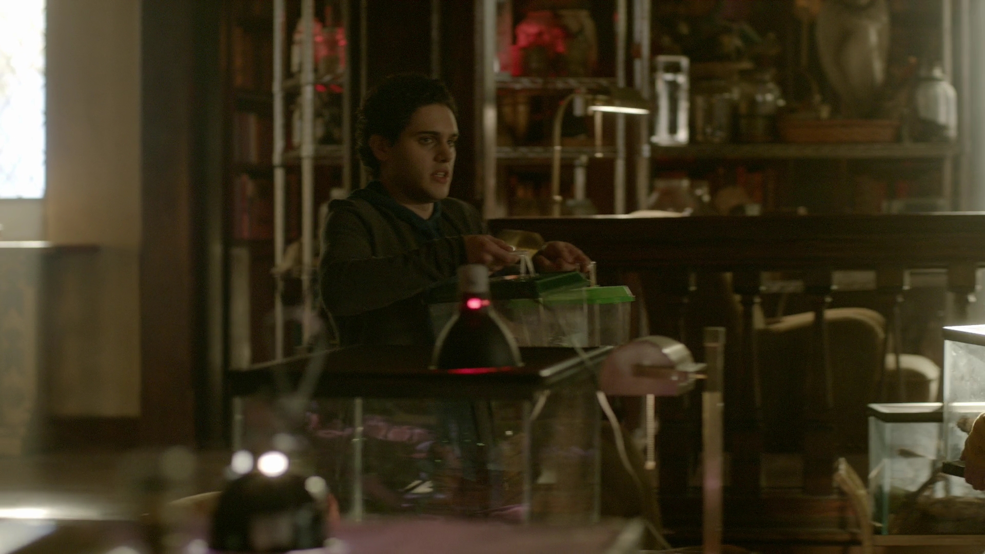 VampireDiariesWorld-dot-nl_Legacies1x14LetsJustFinishTheDance02727.jpg VampireDiariesWorld-dot-nl_Legacies1x14LetsJustFinishTheDance02727.jpg