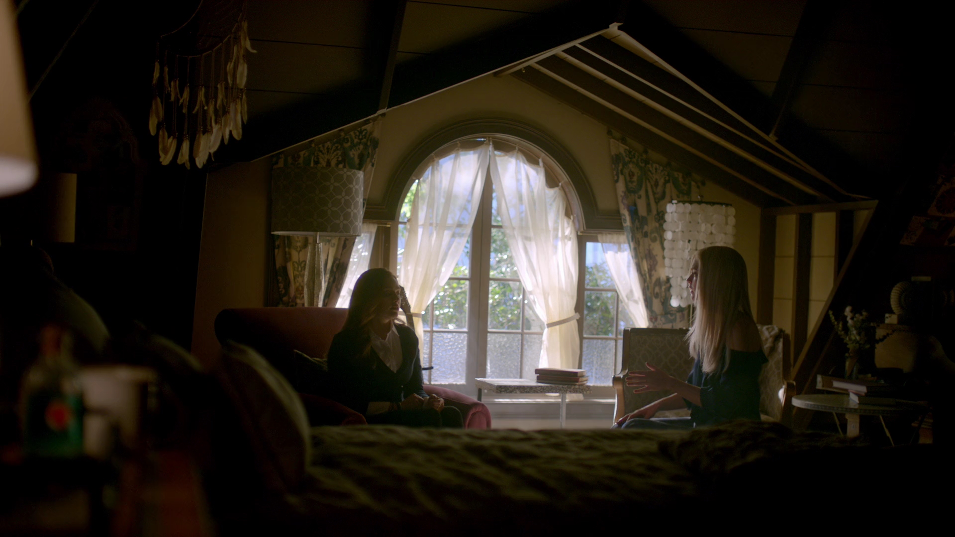 VampireDiariesWorld-dot-nl_Legacies1x14LetsJustFinishTheDance03058.jpg VampireDiariesWorld-dot-nl_Legacies1x14LetsJustFinishTheDance03058.jpg