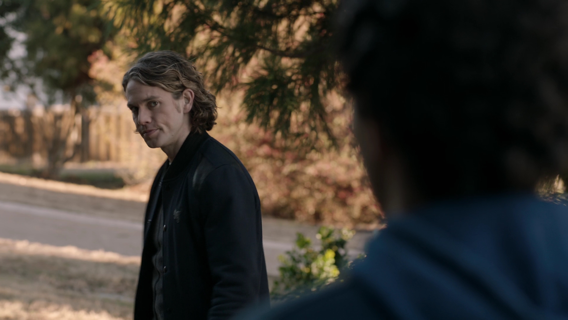 VampireDiariesWorld-dot-nl_Legacies1x14LetsJustFinishTheDance03591.jpg