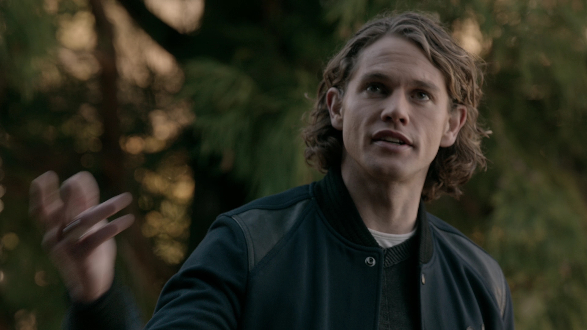 VampireDiariesWorld-dot-nl_Legacies1x14LetsJustFinishTheDance03601.jpg