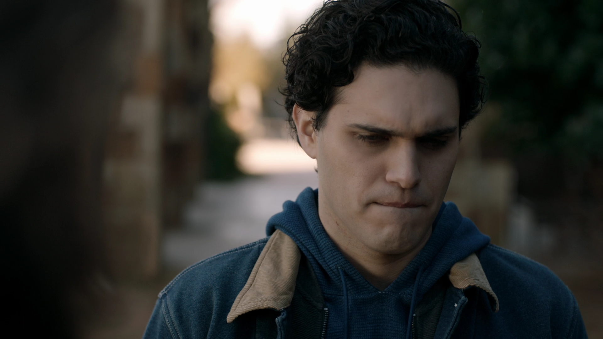 VampireDiariesWorld-dot-nl_Legacies1x14LetsJustFinishTheDance03610.jpg VampireDiariesWorld-dot-nl_Legacies1x14LetsJustFinishTheDance03610.jpg