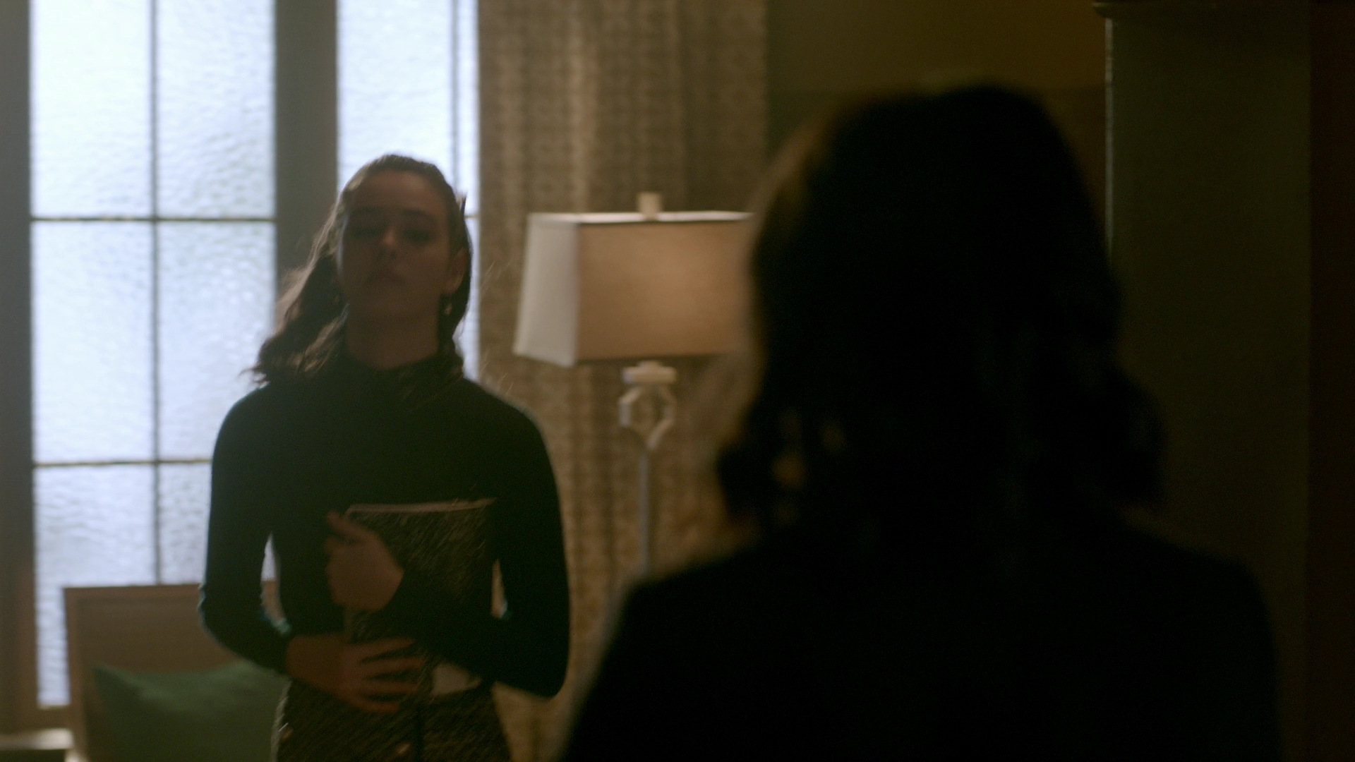 VampireDiariesWorld-dot-nl_Legacies1x14LetsJustFinishTheDance03682.jpg
