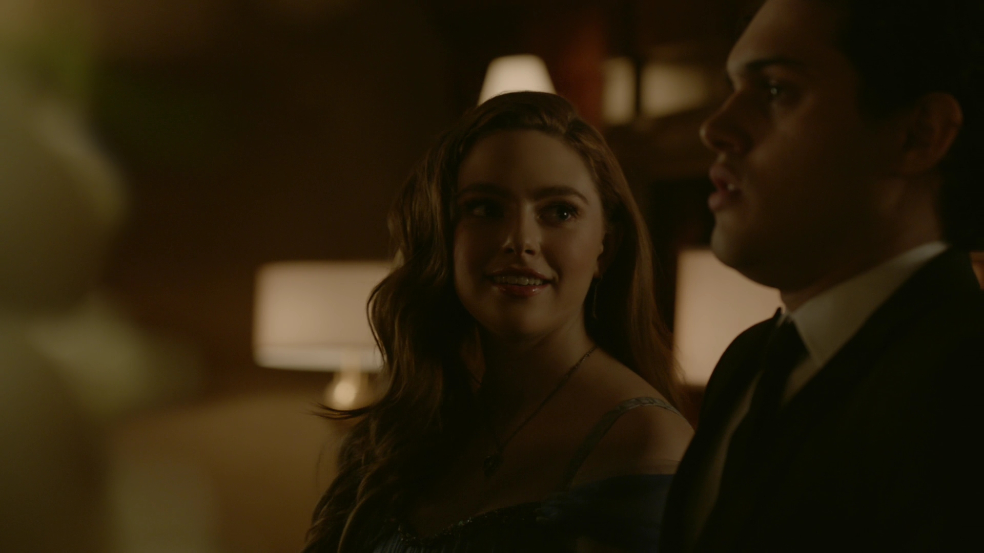 VampireDiariesWorld-dot-nl_Legacies1x14LetsJustFinishTheDance04072.jpg VampireDiariesWorld-dot-nl_Legacies1x14LetsJustFinishTheDance04072.jpg