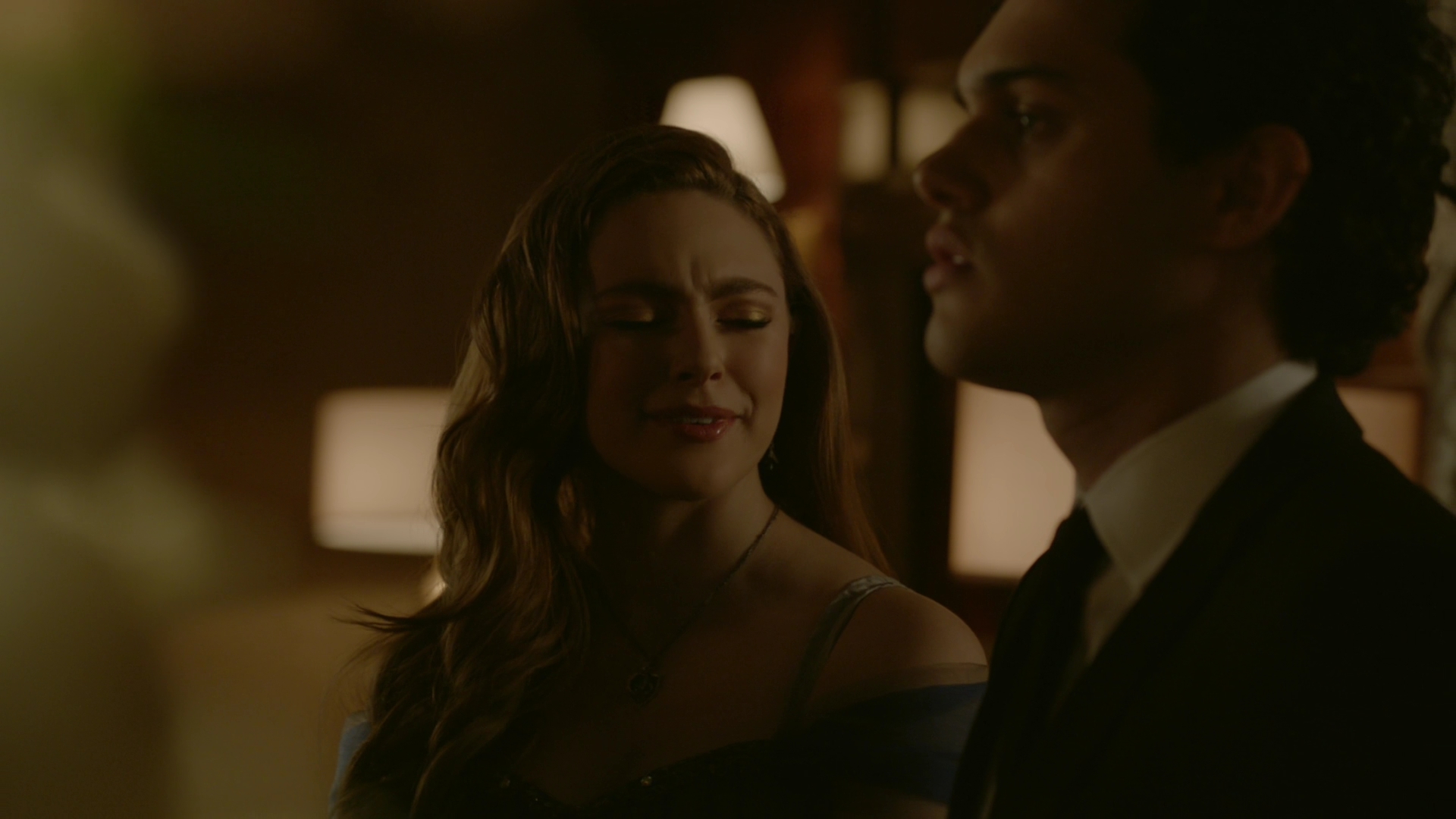 VampireDiariesWorld-dot-nl_Legacies1x14LetsJustFinishTheDance04076.jpg