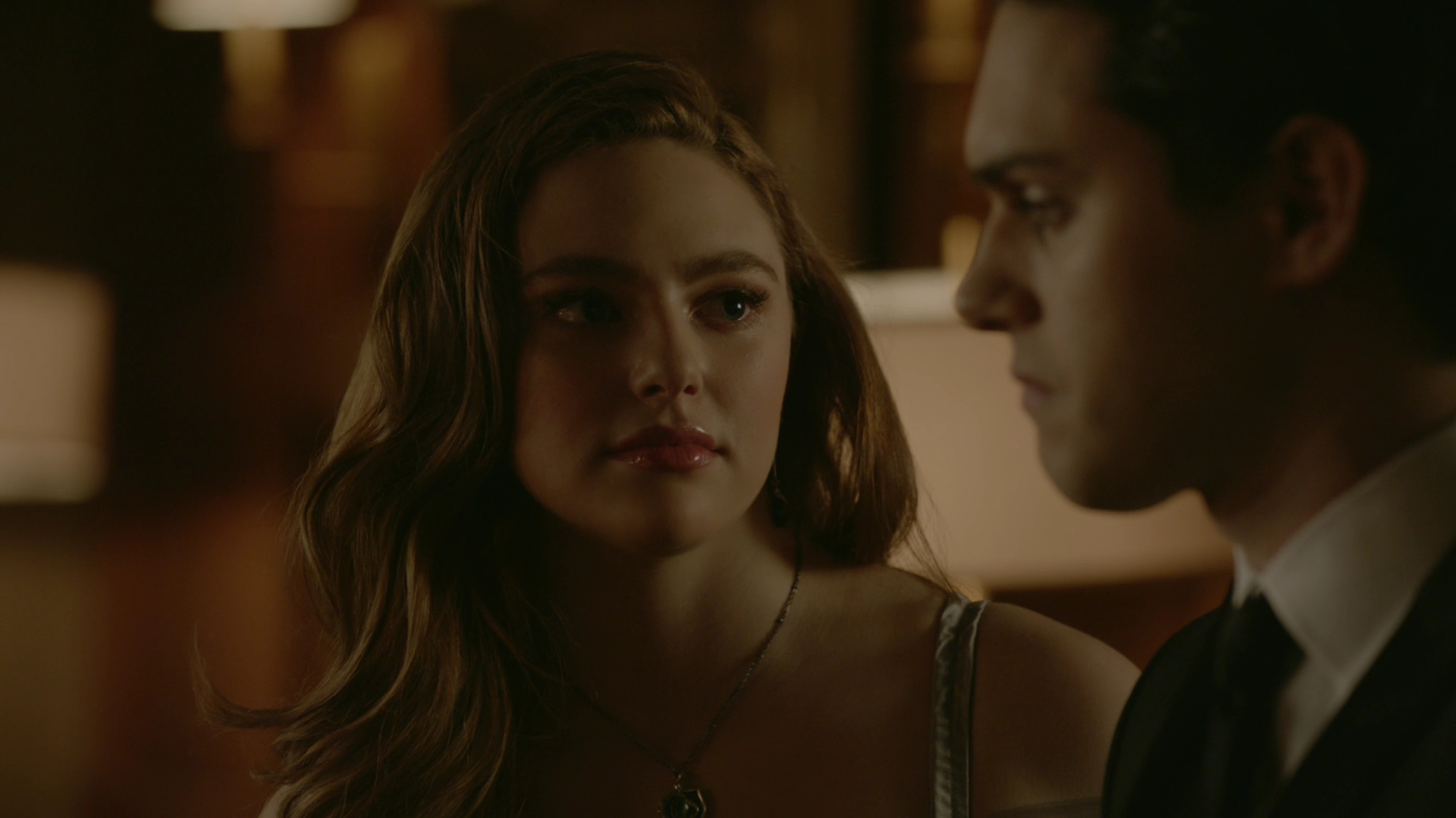 VampireDiariesWorld-dot-nl_Legacies1x14LetsJustFinishTheDance04085.jpg
