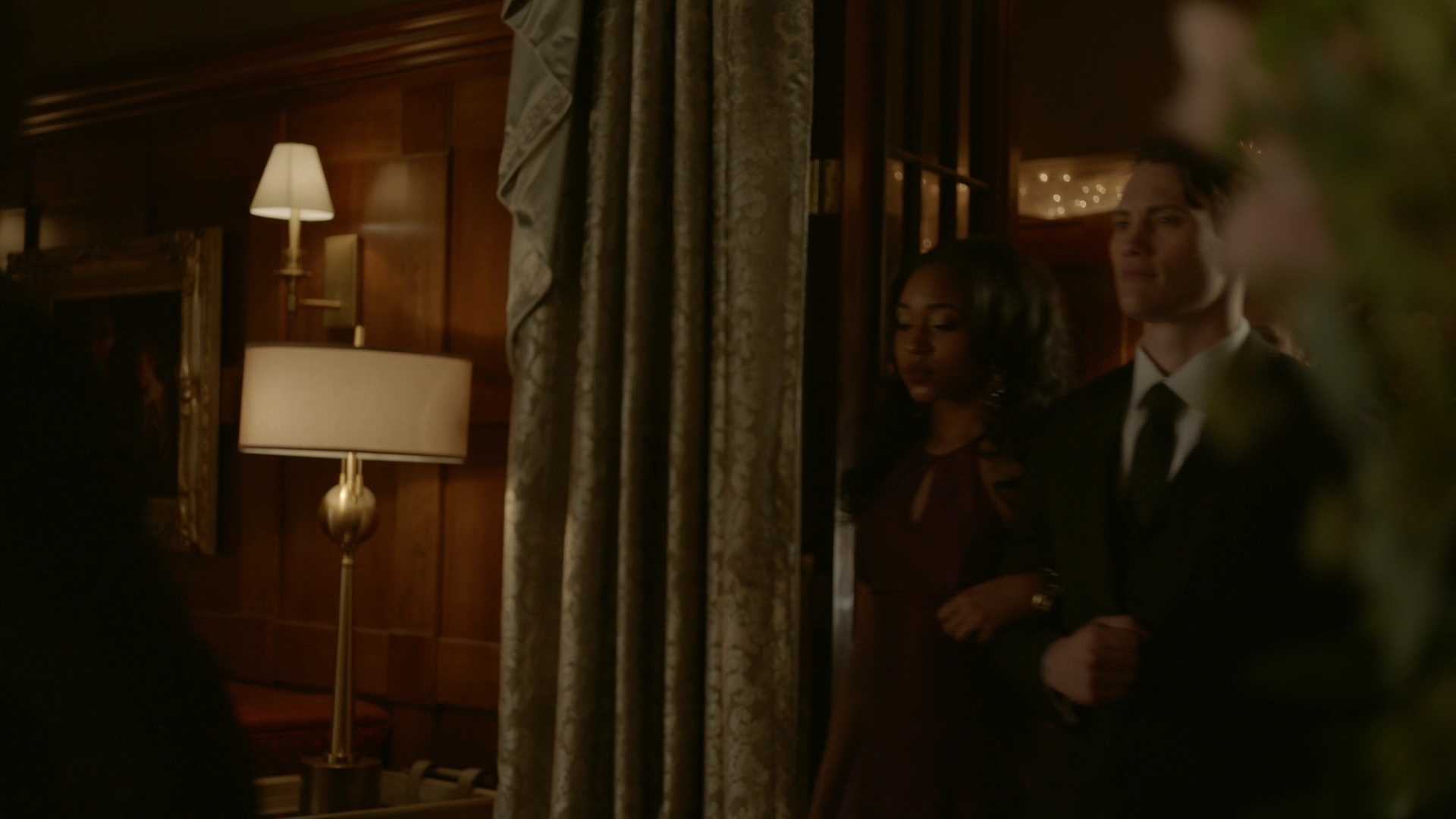 VampireDiariesWorld-dot-nl_Legacies1x14LetsJustFinishTheDance04138.jpg