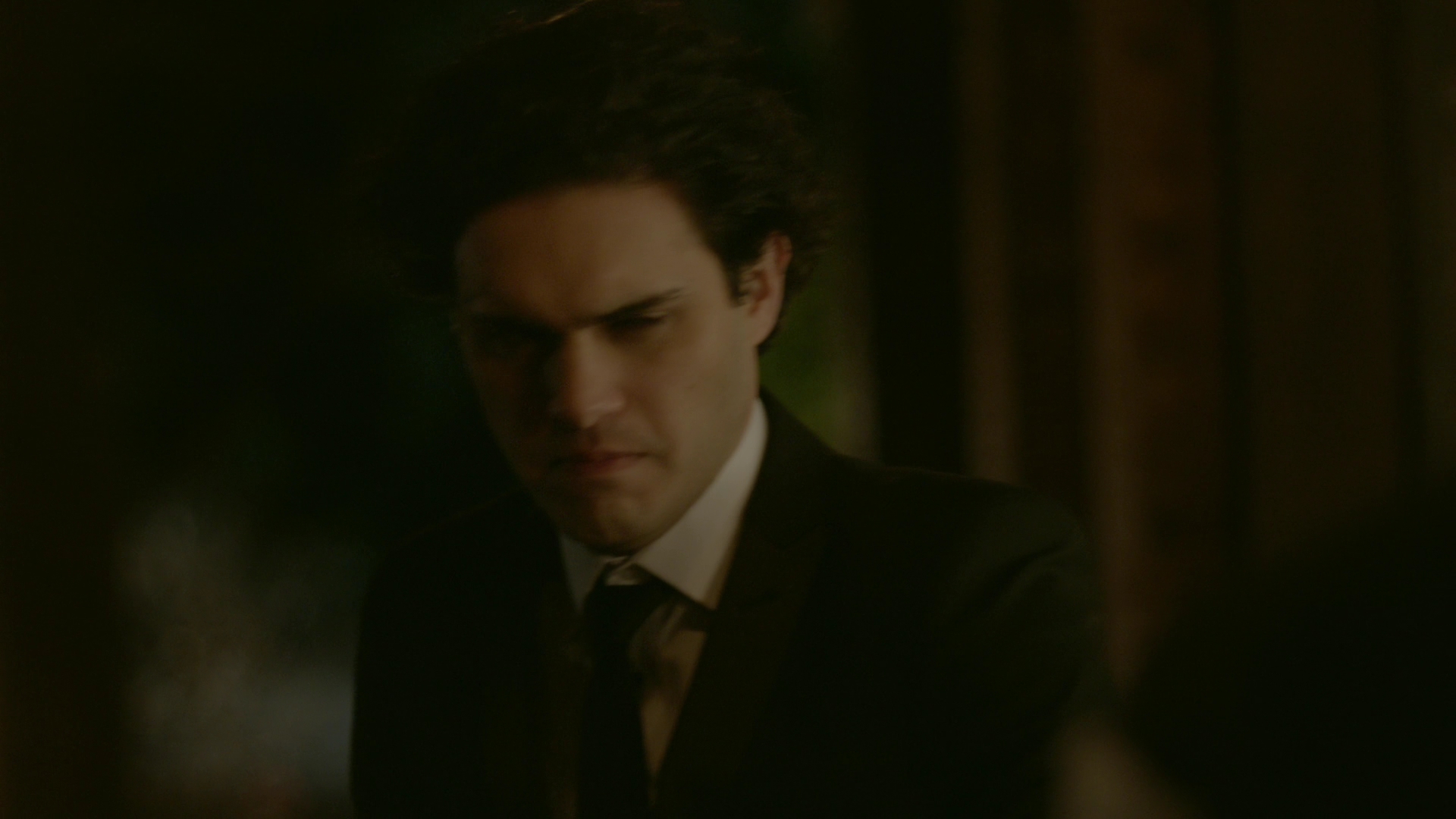 VampireDiariesWorld-dot-nl_Legacies1x14LetsJustFinishTheDance04169.jpg