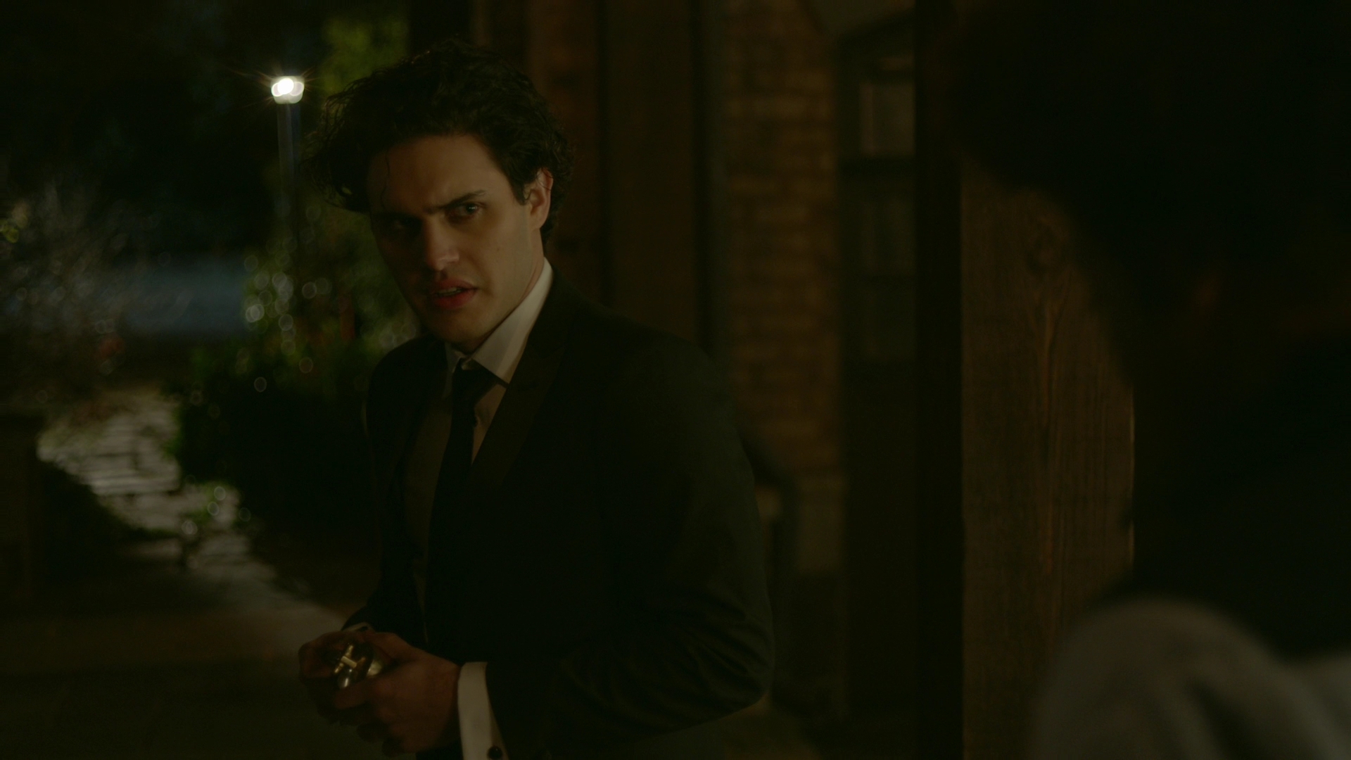 VampireDiariesWorld-dot-nl_Legacies1x14LetsJustFinishTheDance04199.jpg