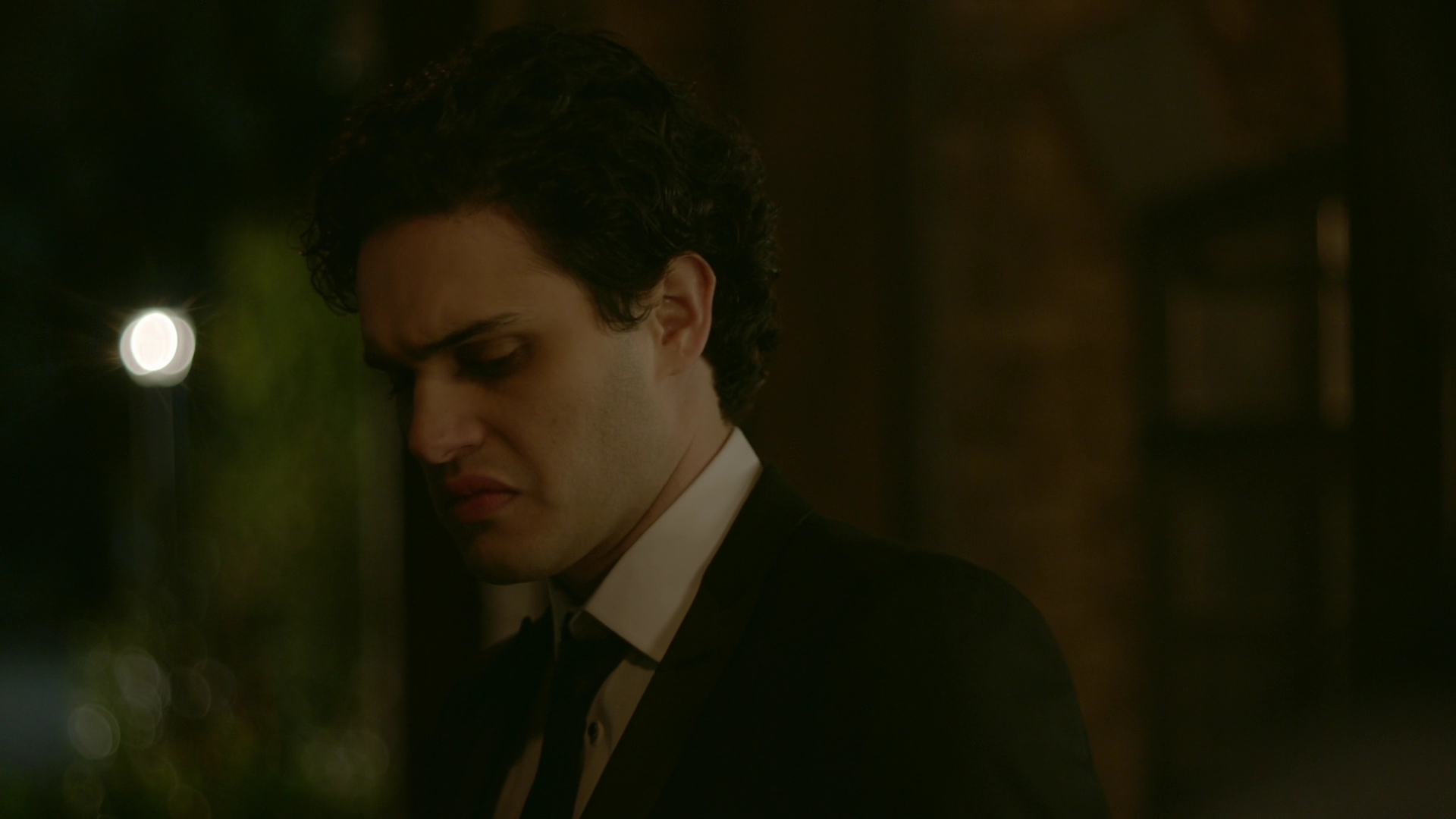 VampireDiariesWorld-dot-nl_Legacies1x14LetsJustFinishTheDance04208.jpg